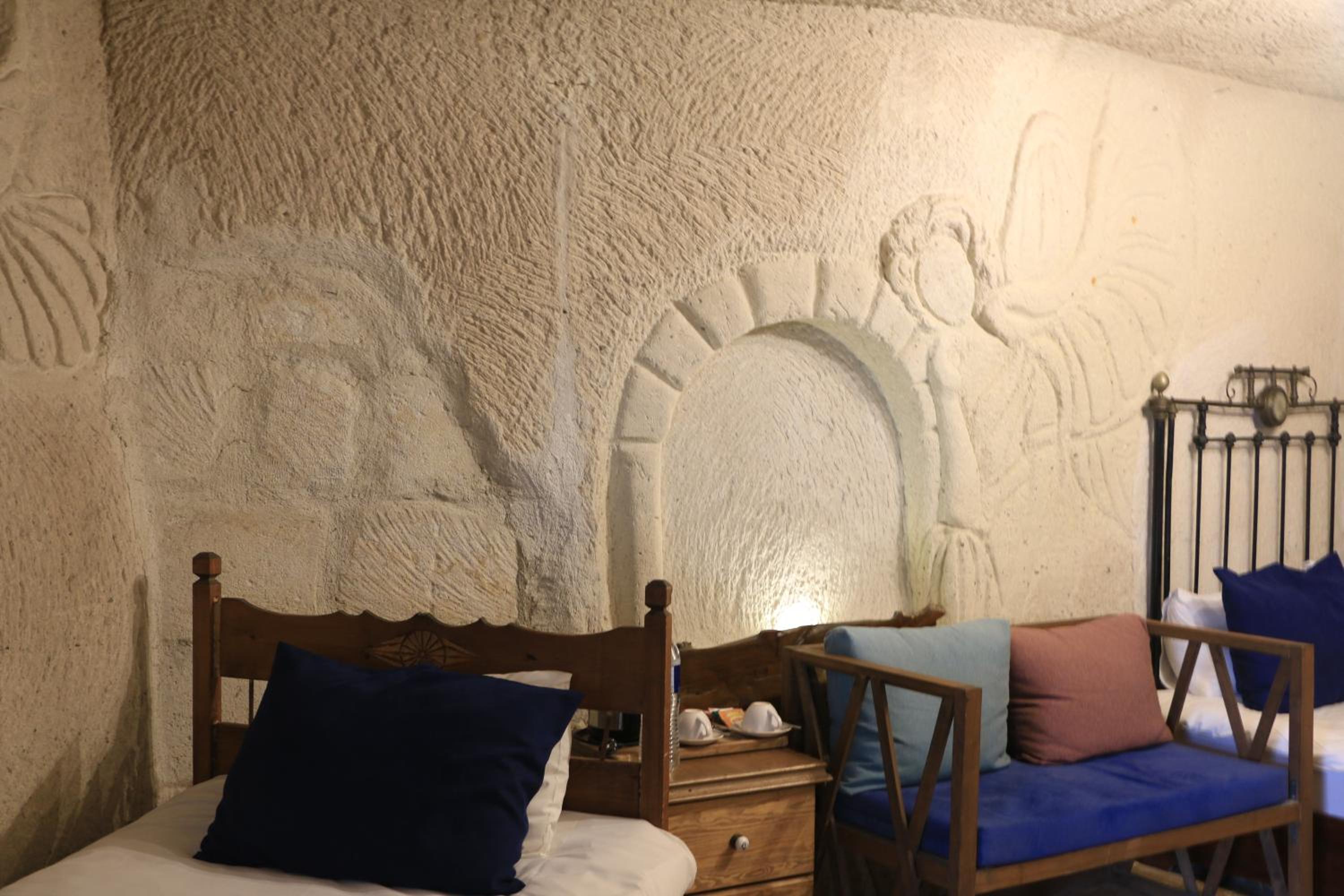 Sunset Cave - Image 60