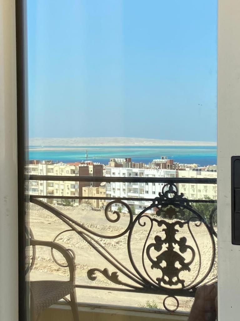 Bahga Palace 5 Residential Apartments view 3