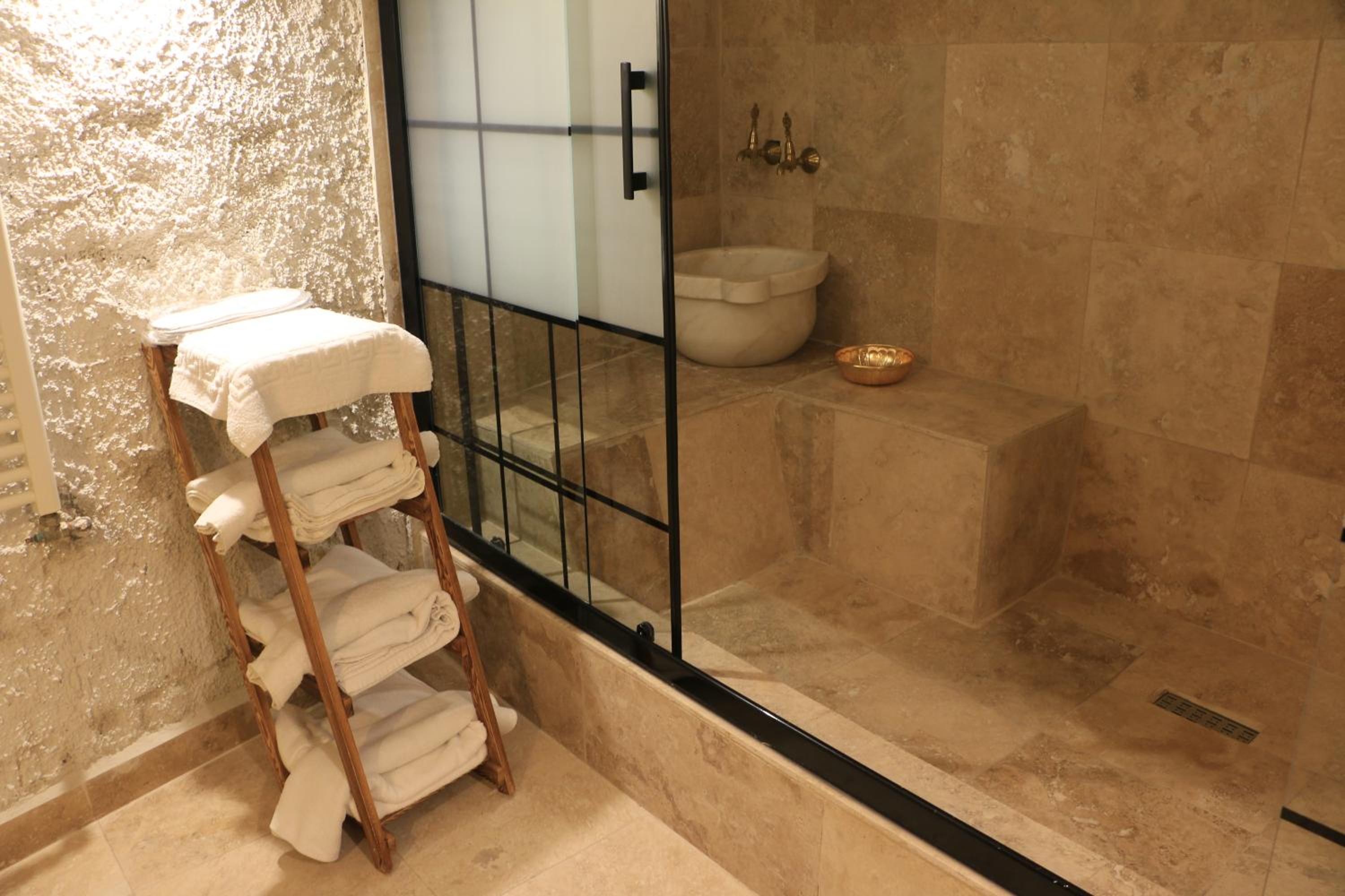 Sunset Cave - Image 32