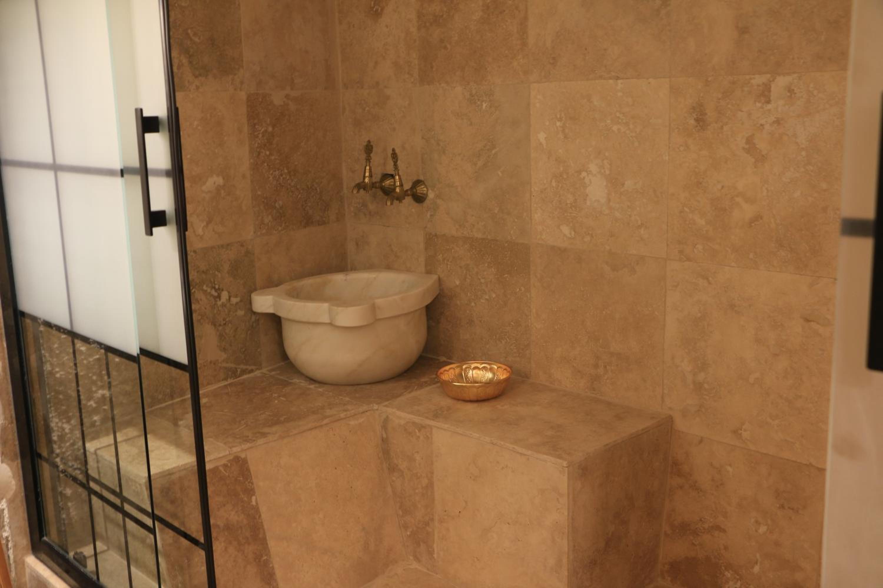 Sunset Cave - Image 13