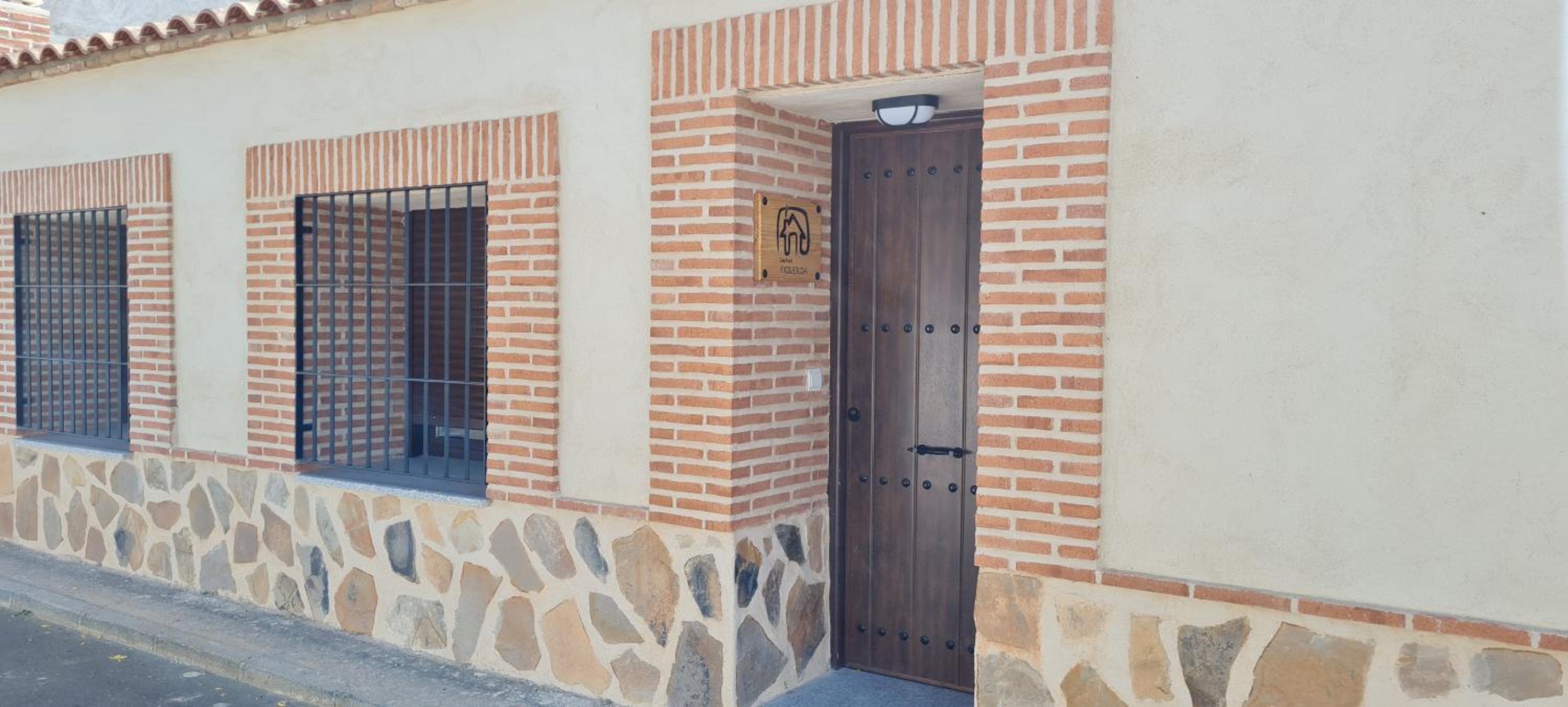 Casa FIGUEROA en Guadamur, próximo a Puy du Fou view 2