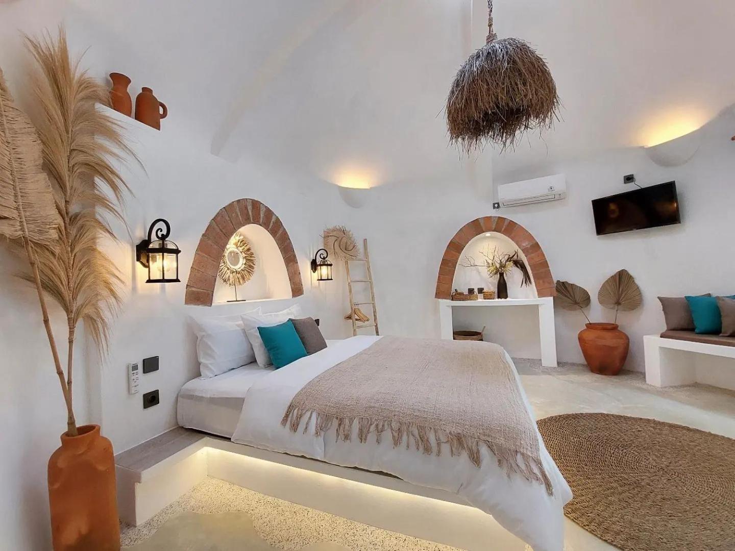 OMA WATU DOME VILLAS view 2
