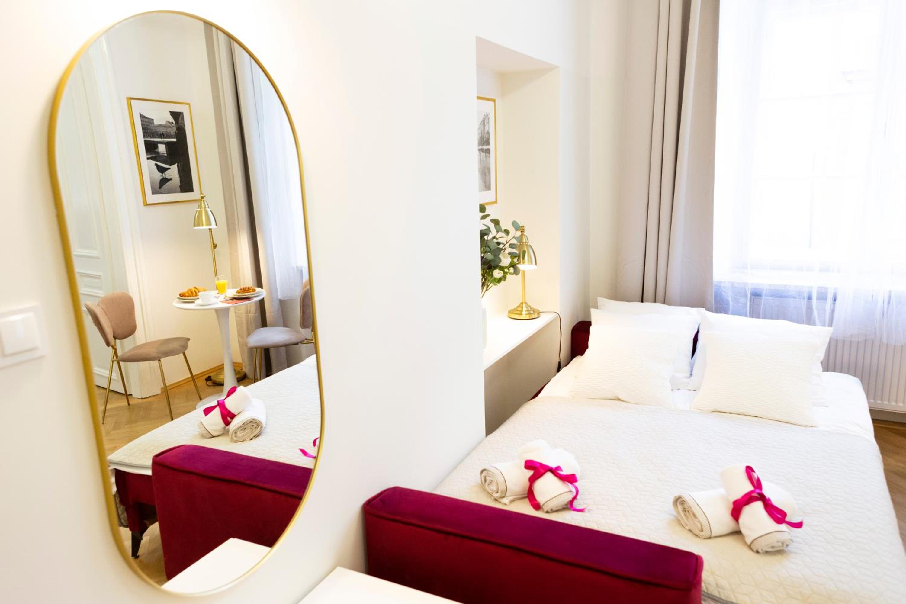 Apartments Roman