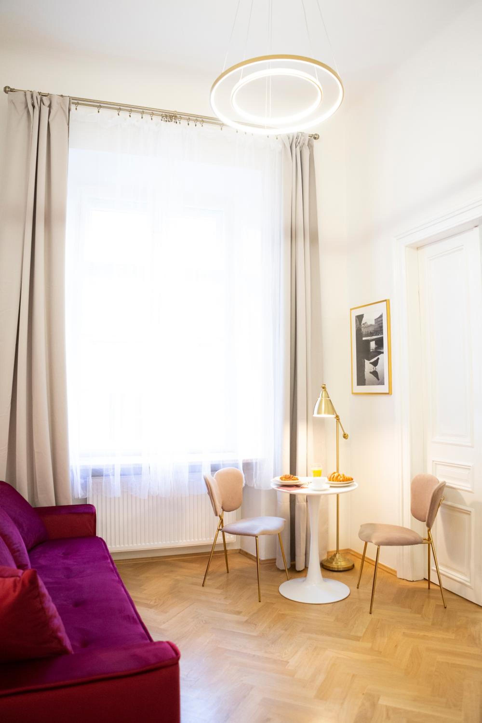 Apartments Roman