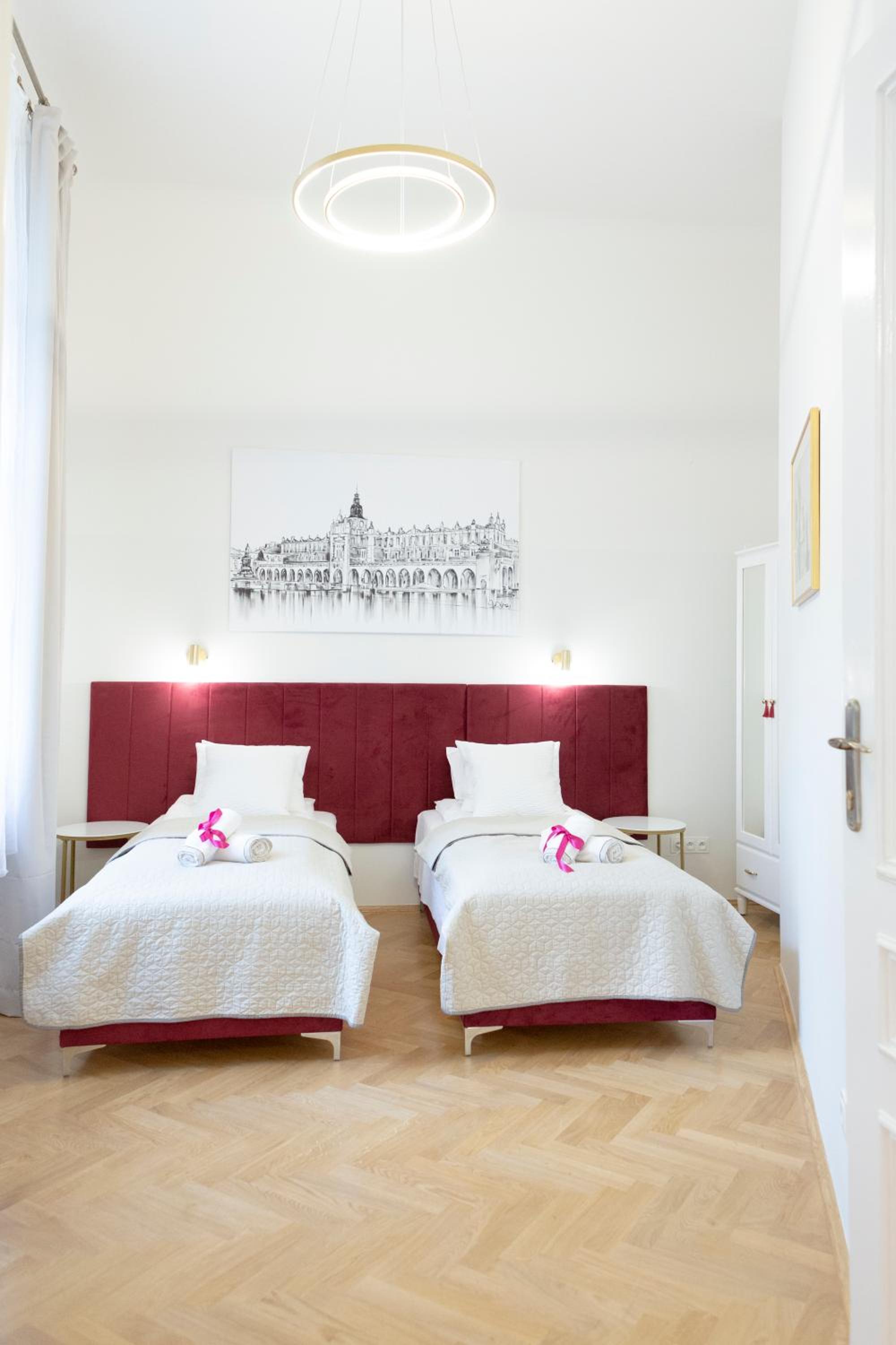 Apartments Roman