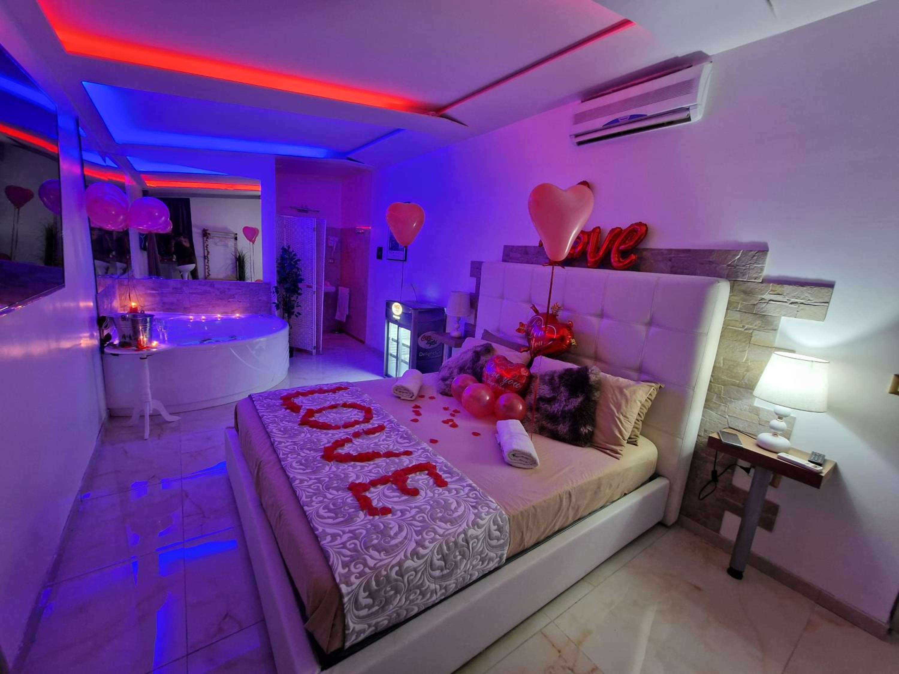 hotel room