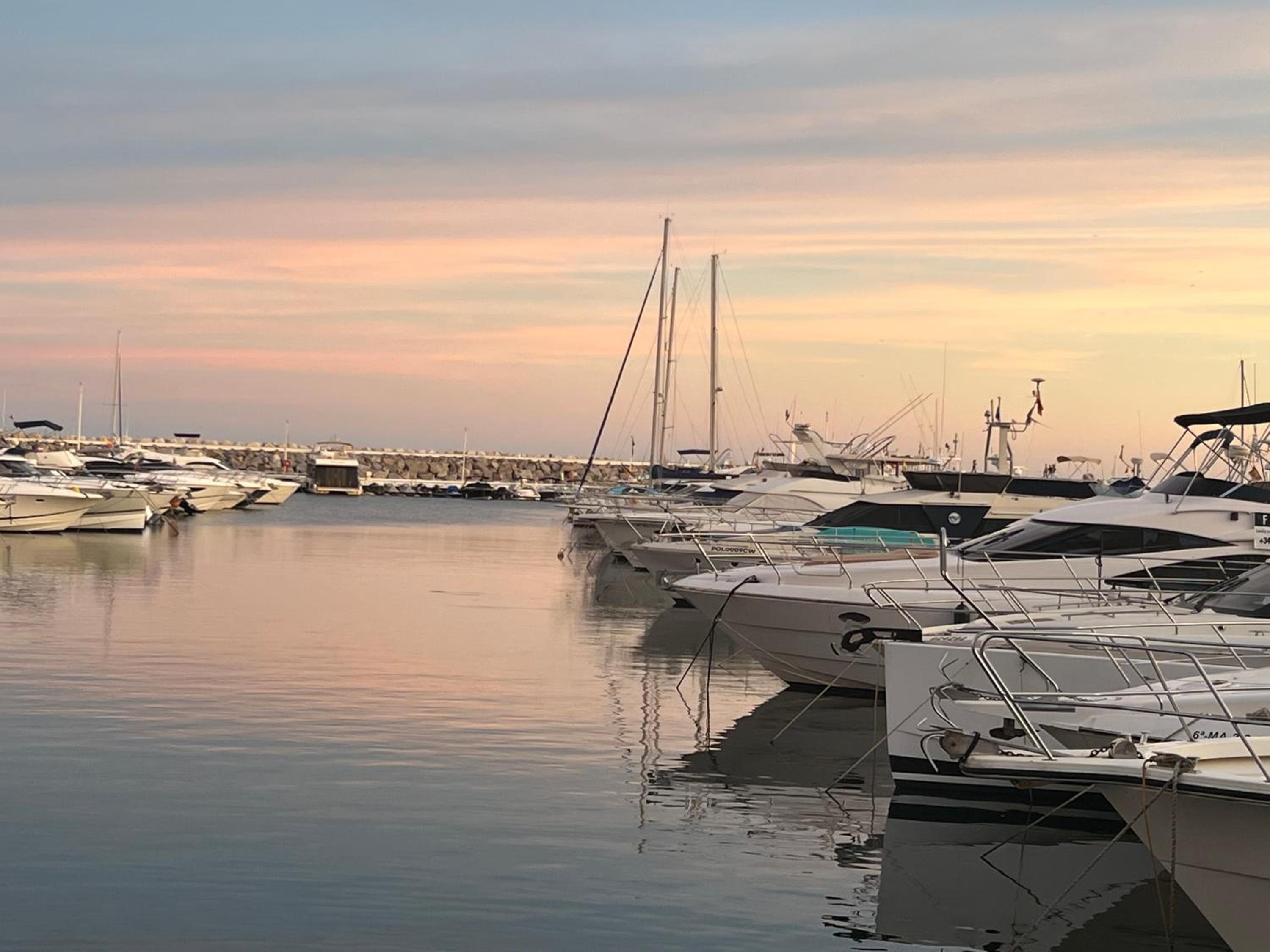 FASCINANTE Hogar en Cabo Pino en MARBELLA