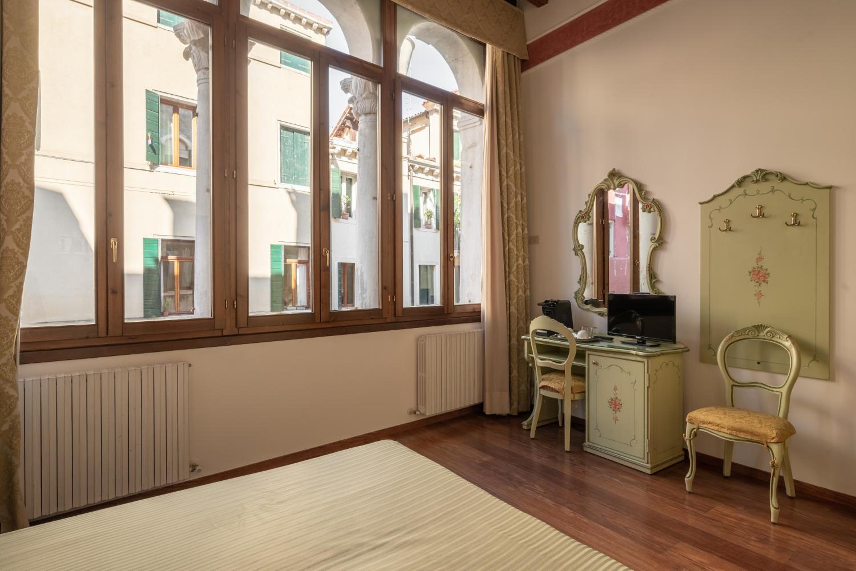 Hotel al Sotoportego photo 5
