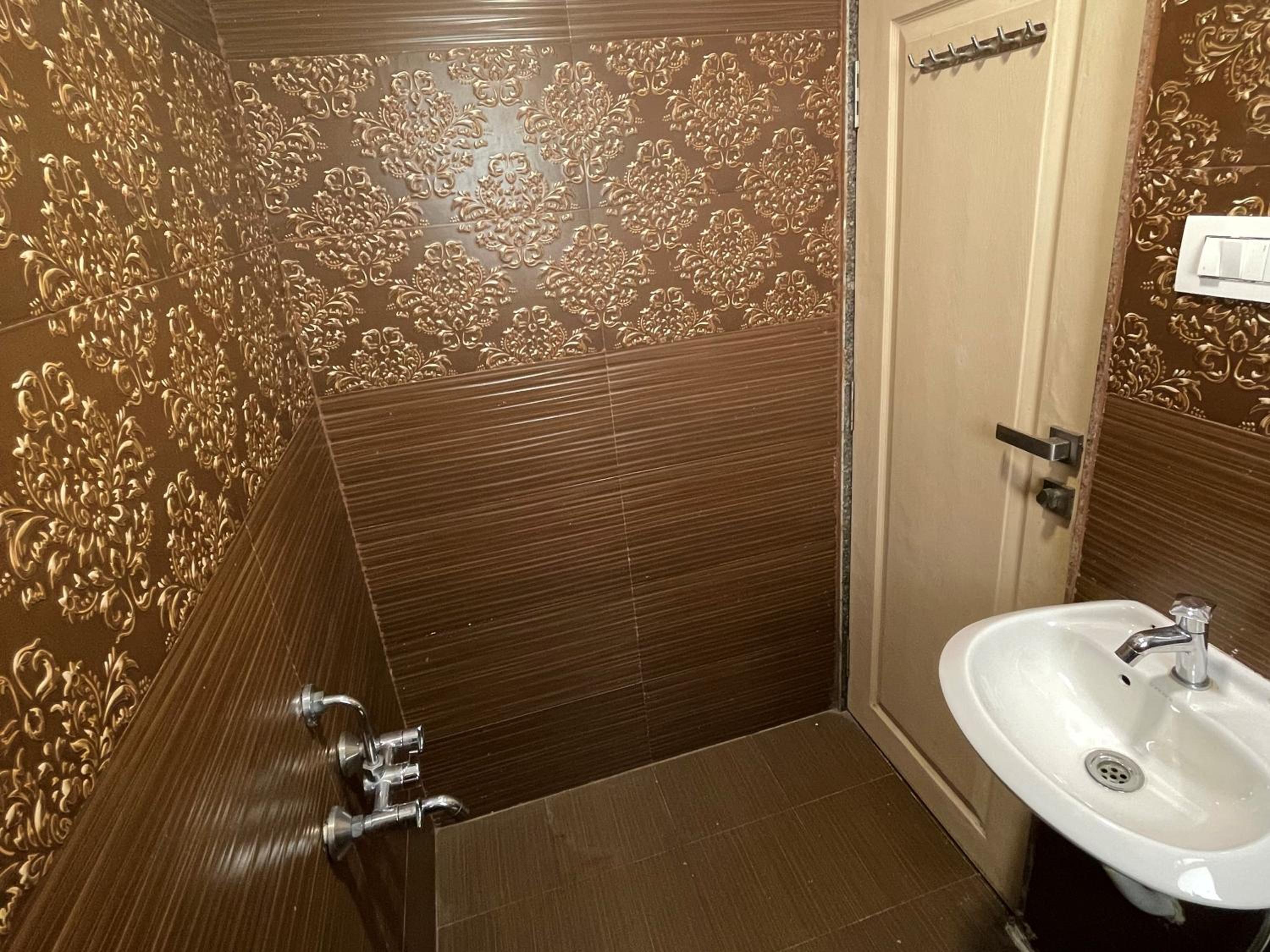 OSI Apartments Bandra West view 4