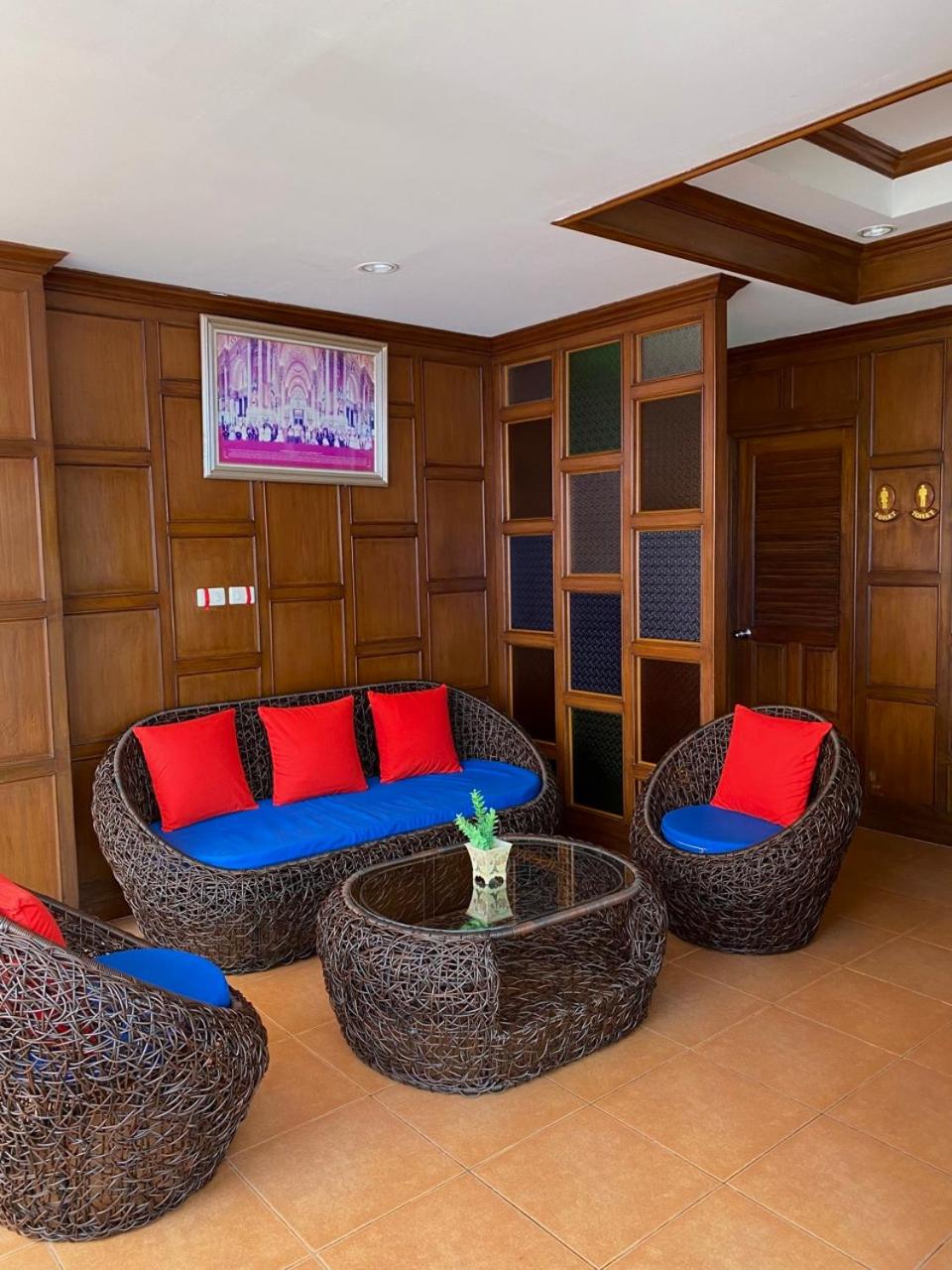 Baan Sudarat Hotel