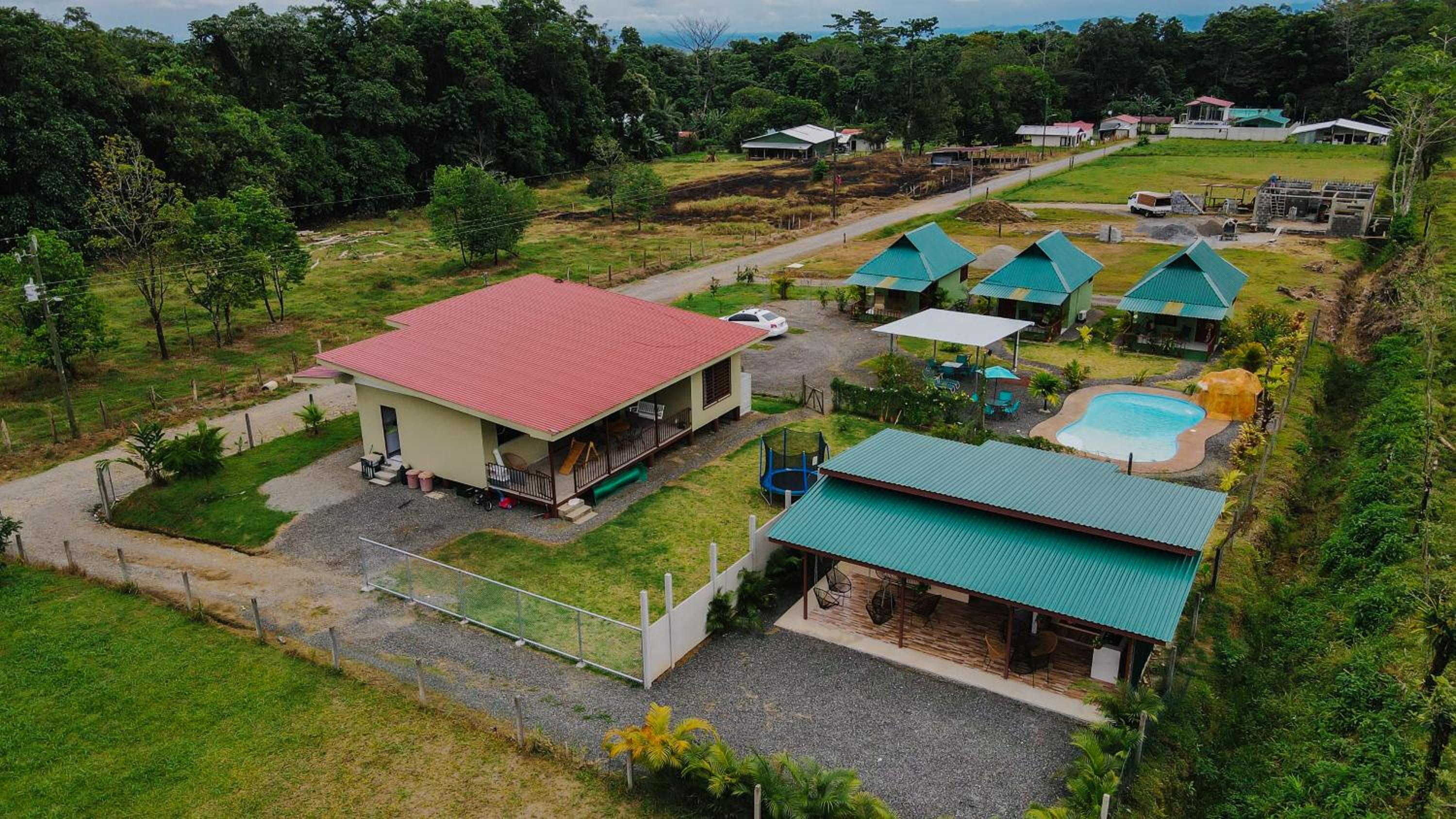 Chongo's Place Familiar view 3