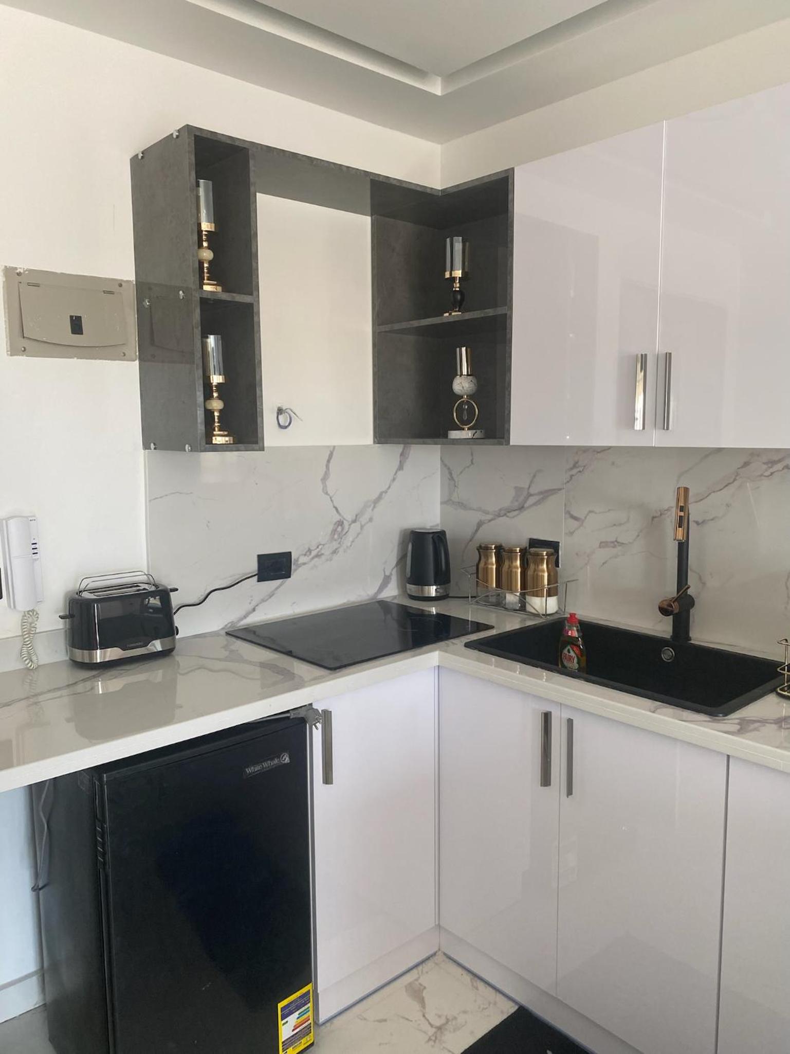 Blue Whale Hurghada Beach Front Apartments City Centre