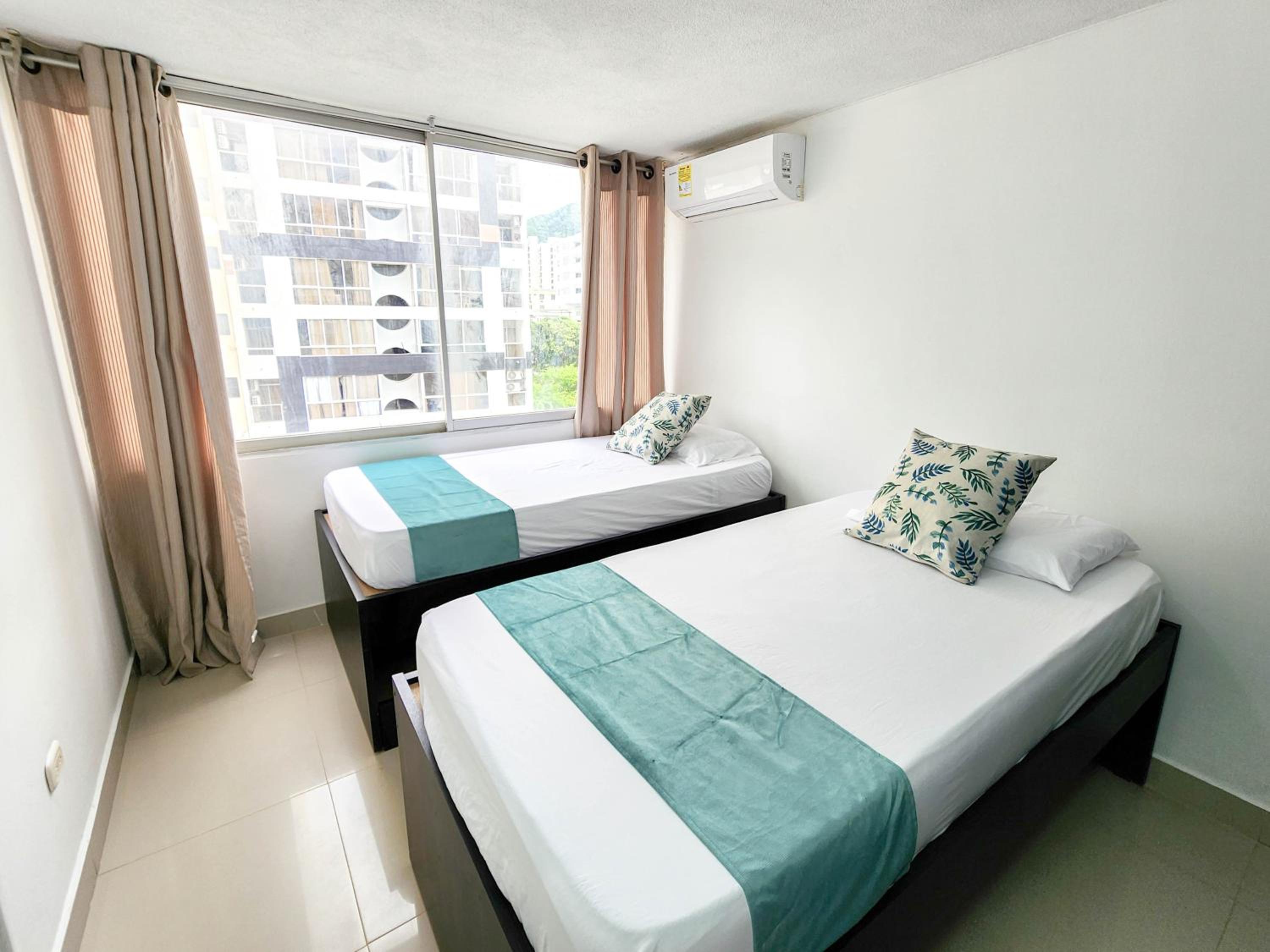Apartamentos con salida directa al mar - Bedviajes