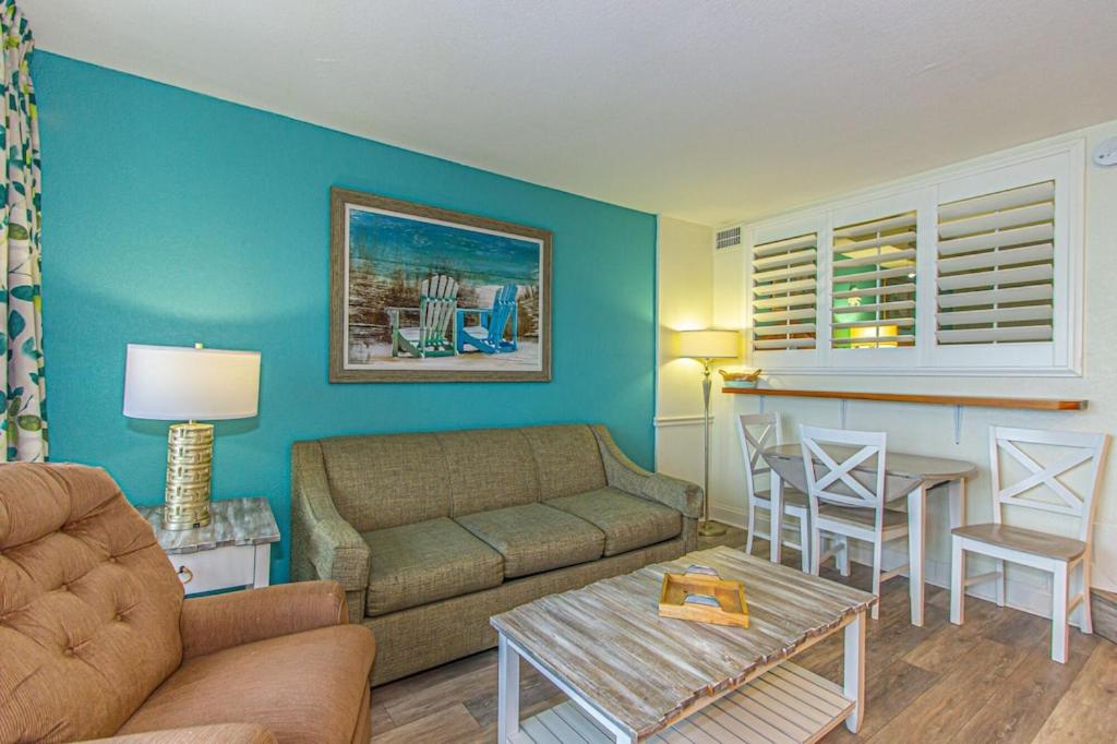 NEW!! Beach Cove Oceanfront 1bed/1ba NMB Condo Free WiFi & Parking view 4