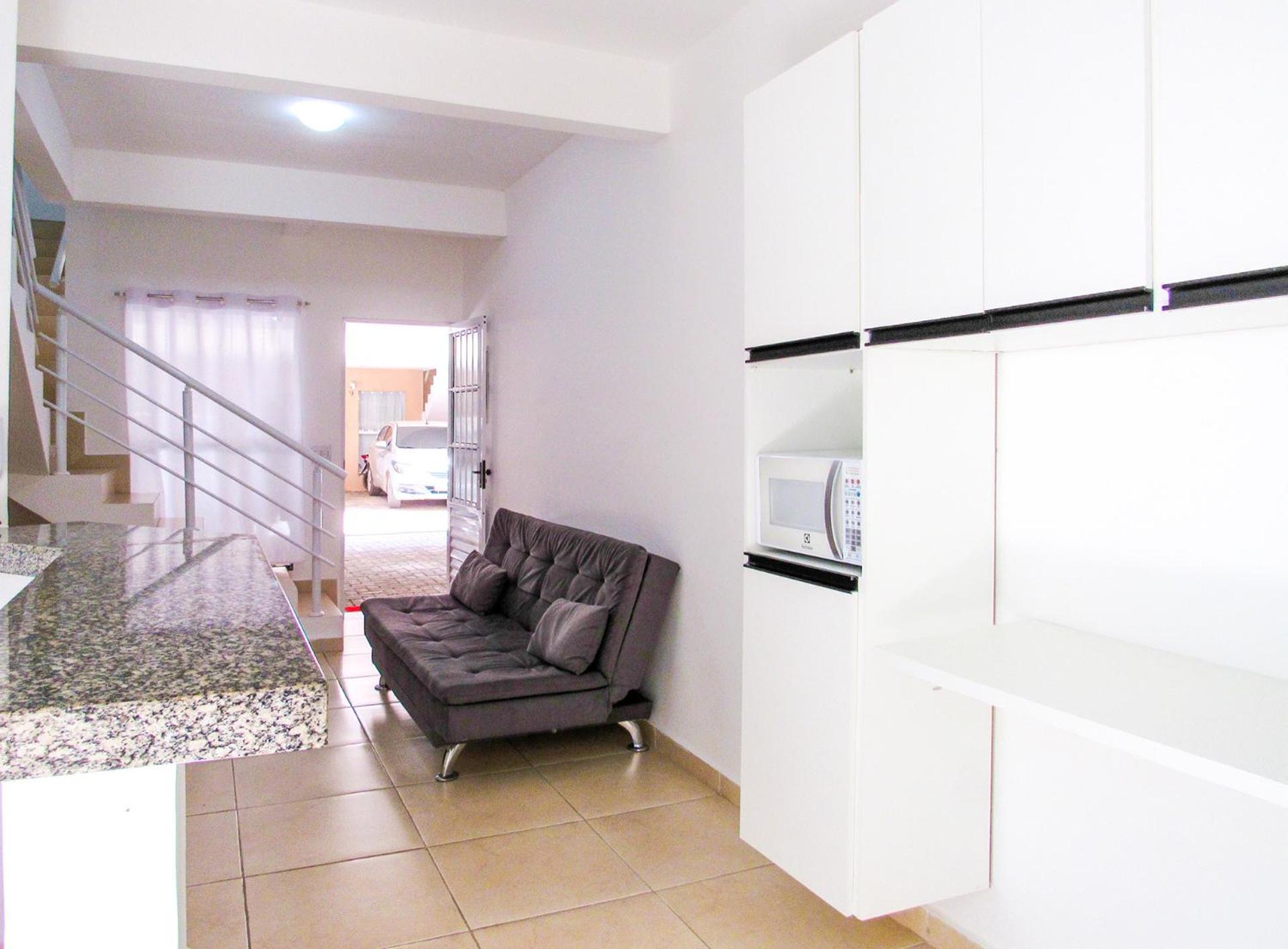 Casa incrivel c Wi-Fi a 3 min da Praia da Enseada