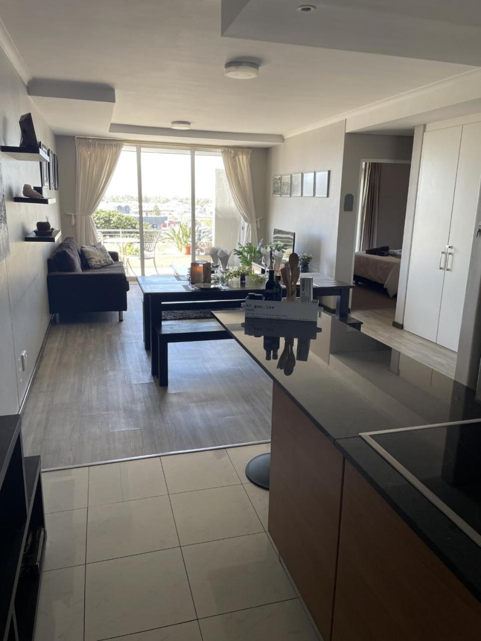 104 Horizon Bay Bloubergstrand