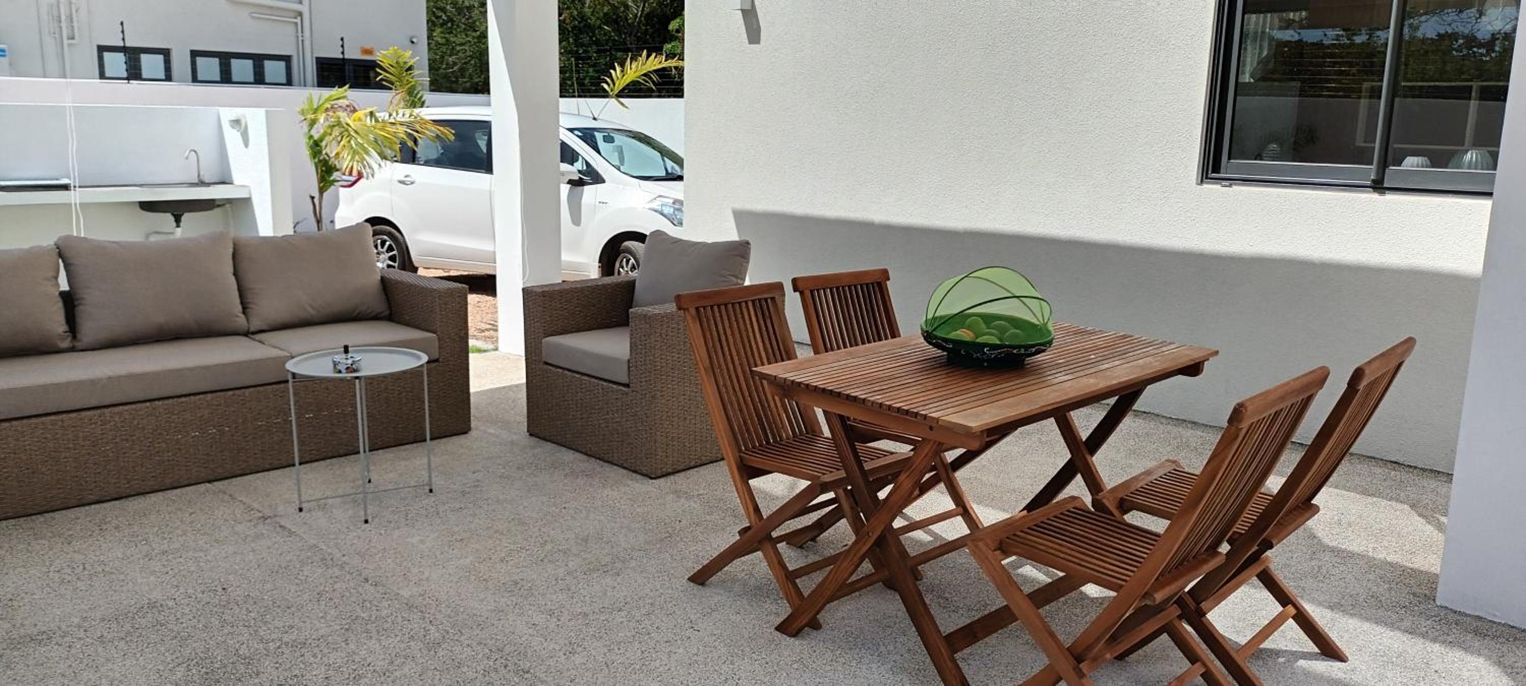 Tush villa is a new, spacious, modern, cheerful photo 2