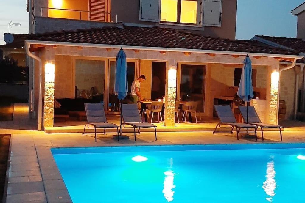 Villa Be happy view 5