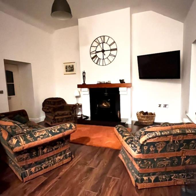 Rectory Cottage. Close to Enniskillen and lakes. view 5