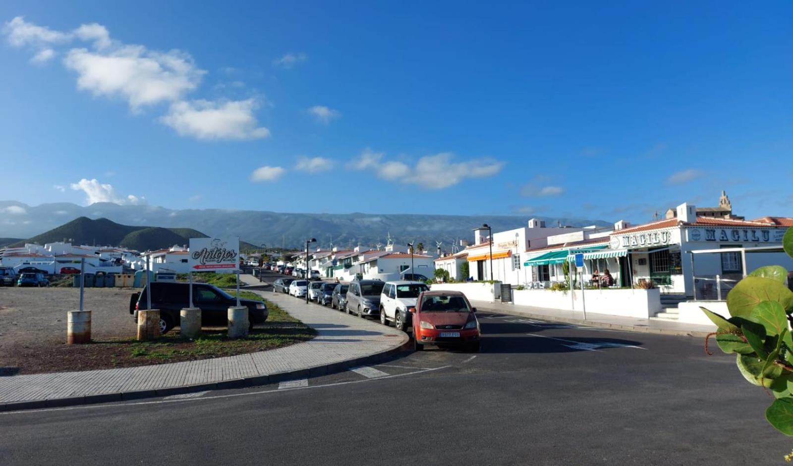 Abades Beach houses by Apartamentos Estrella del Norte