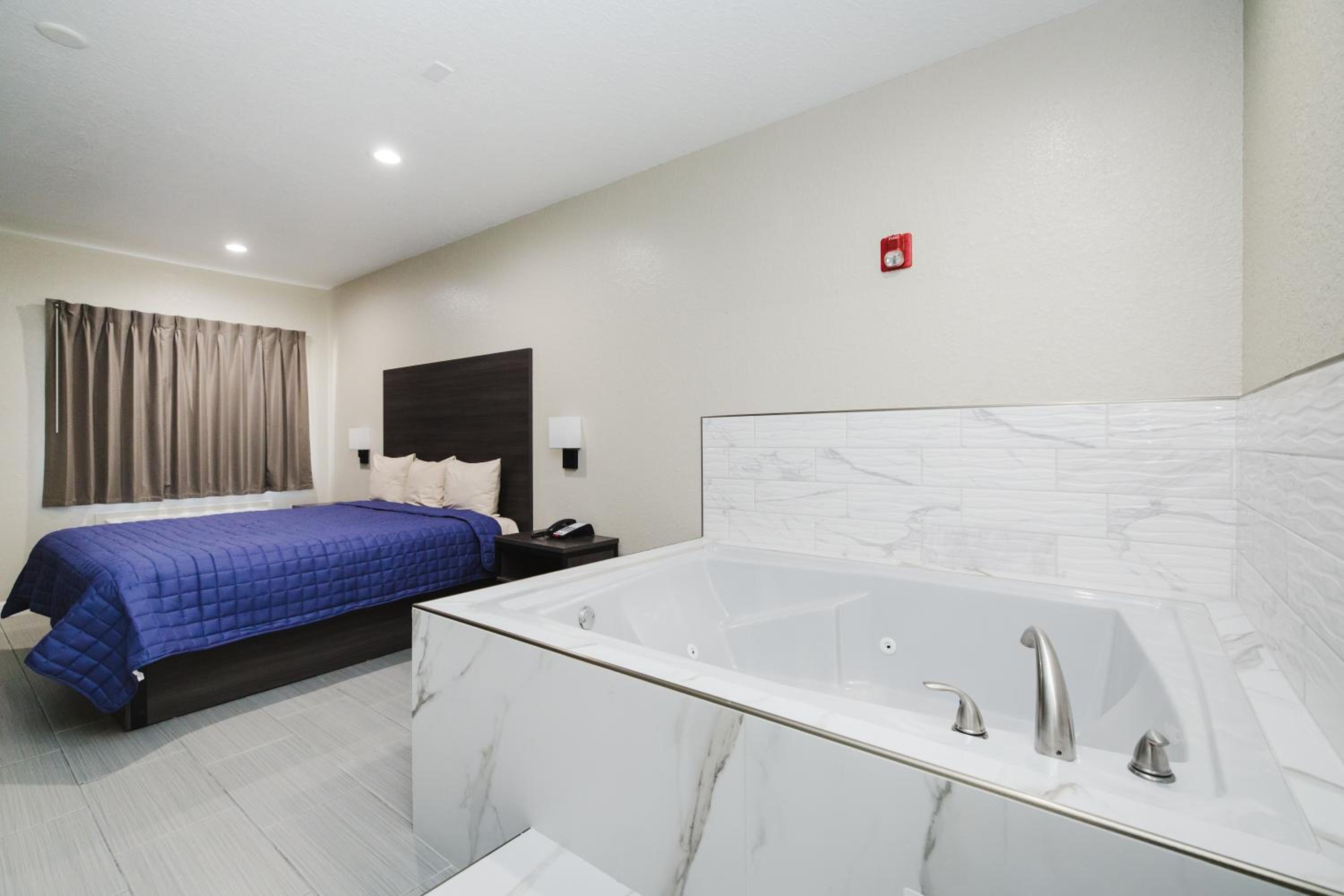 Winchester Inn and Suites Humble/IAH/North Houston - Property Image 36