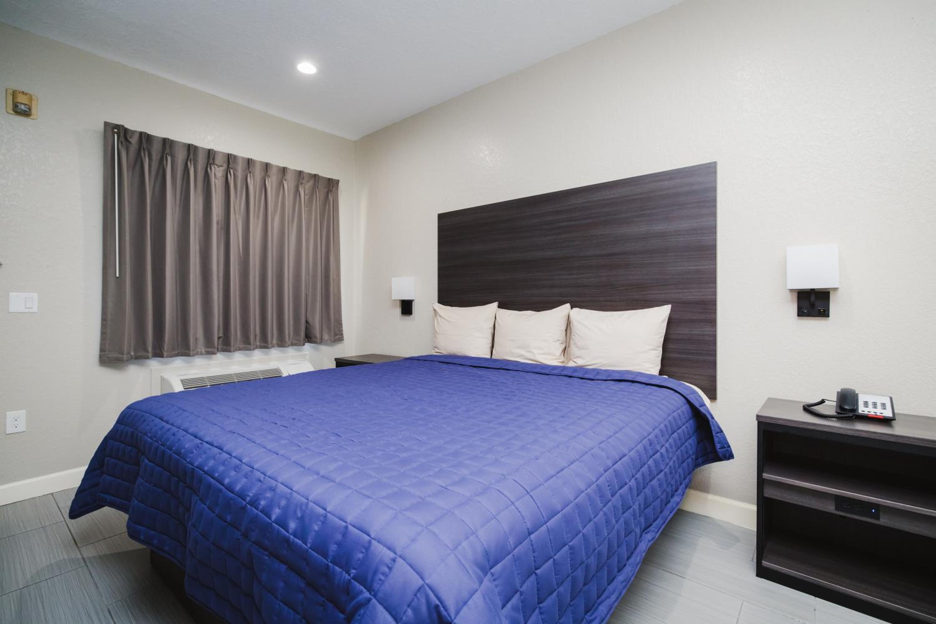 Winchester Inn and Suites Humble/IAH/North Houston - Property Image 7