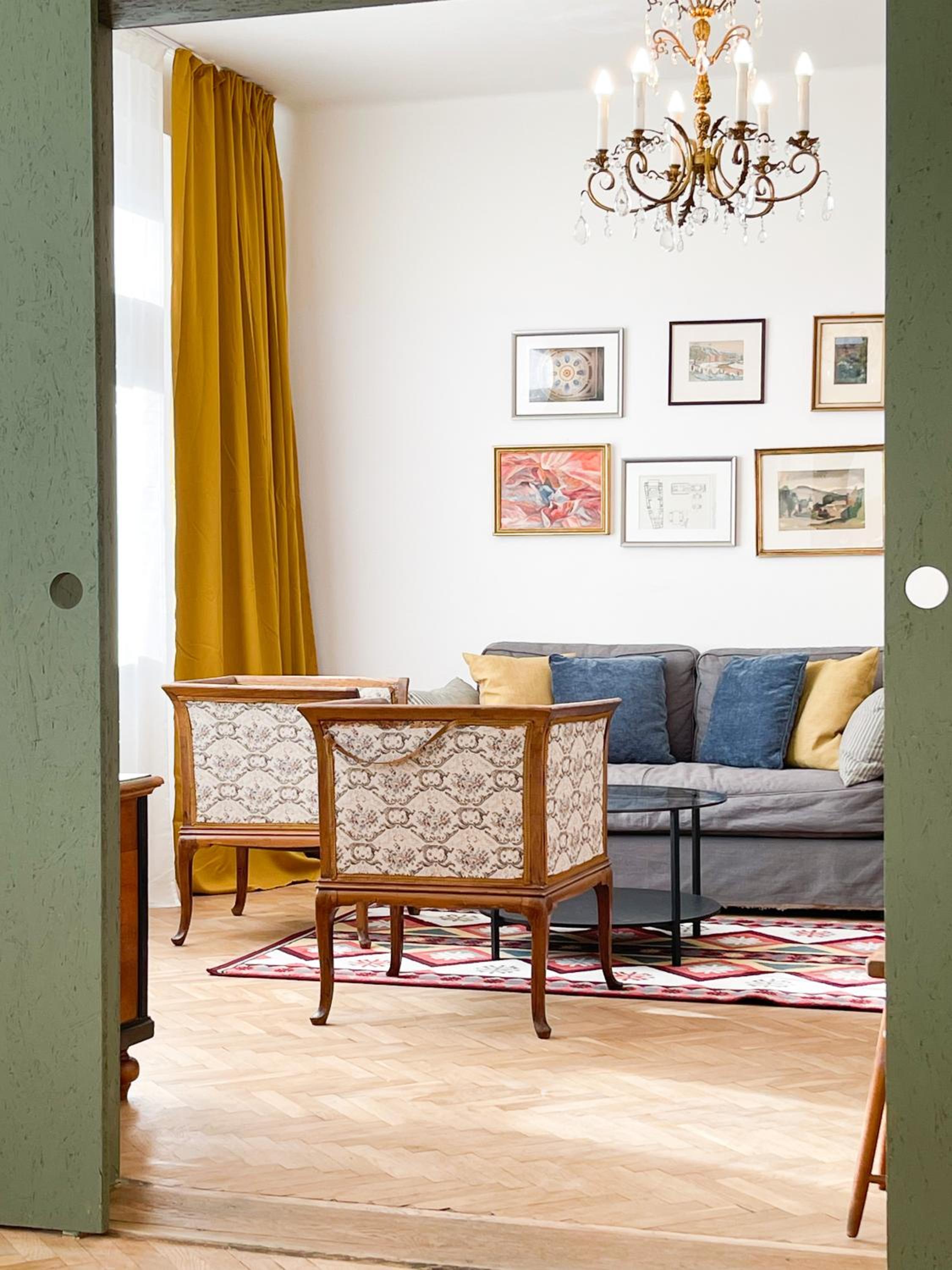 TurnKey I Vintage Terrace Apartment