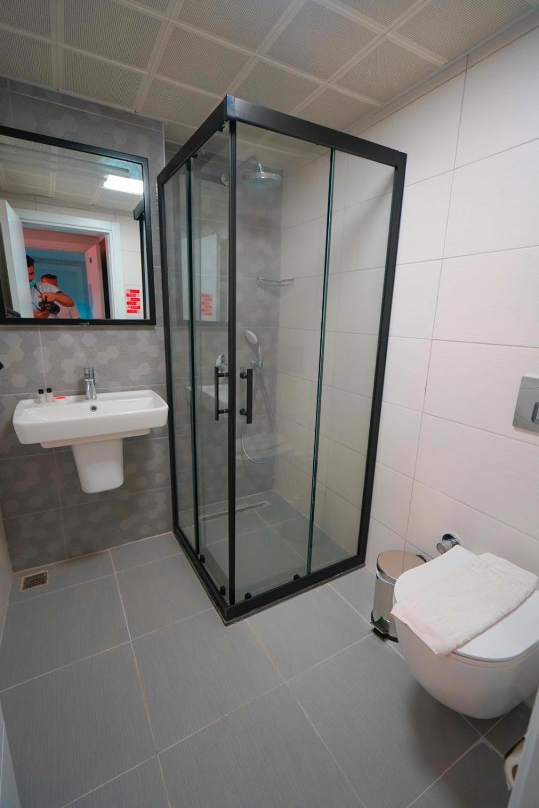 Amore Otel - Image 9