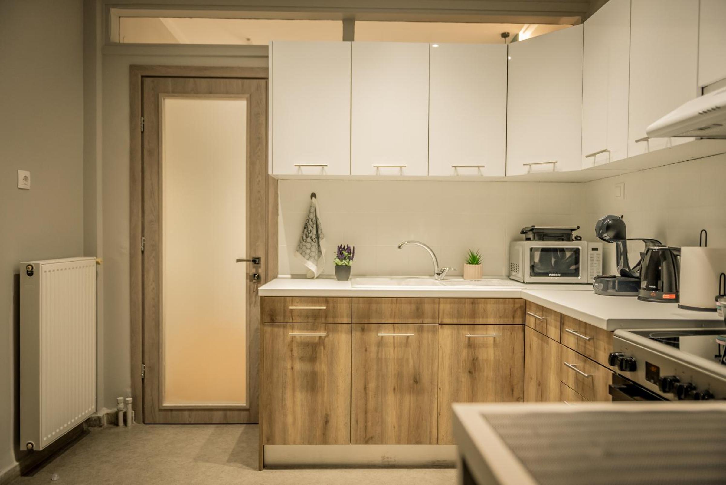 Hermes Apartment on Aristotelous Midas Home view 5