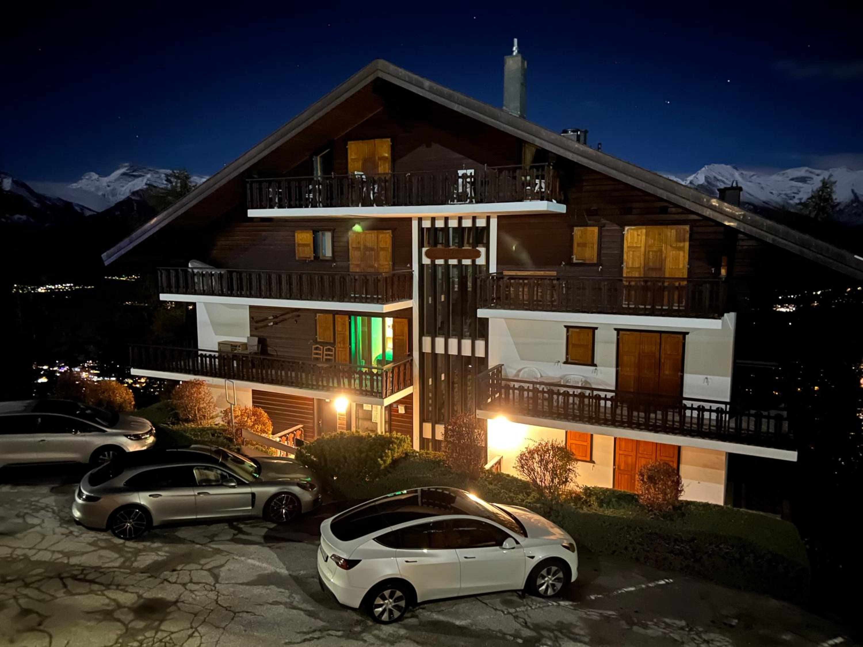 Cosy studio for 4 near ski lift, MELEZES K22