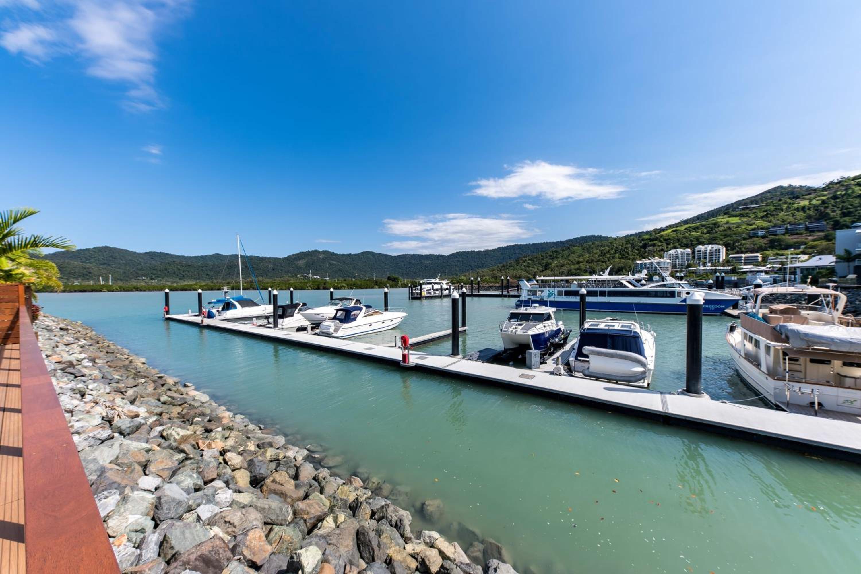 Cove 18 - Luxury beach house