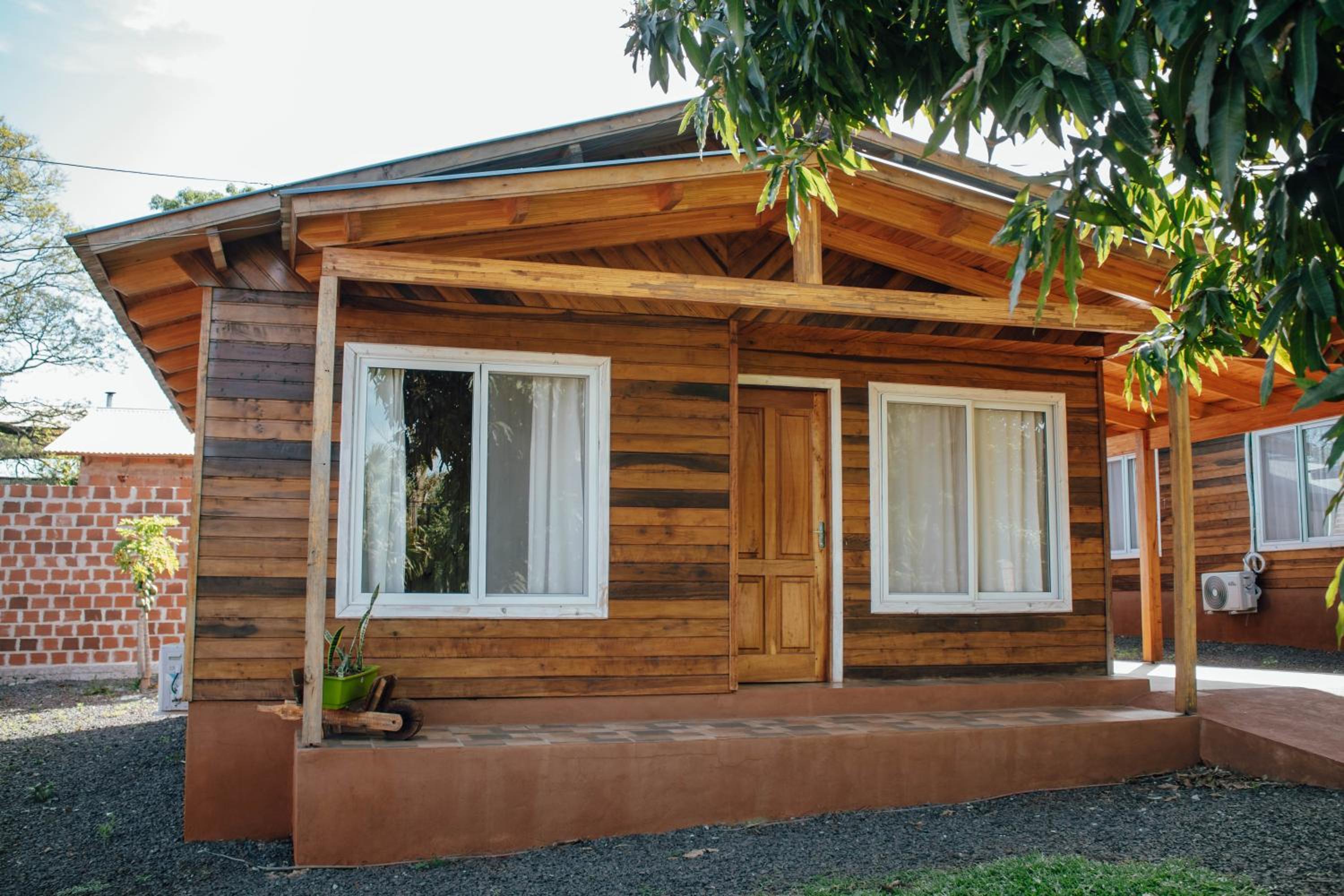 CABAÑAS LA AMISTAD