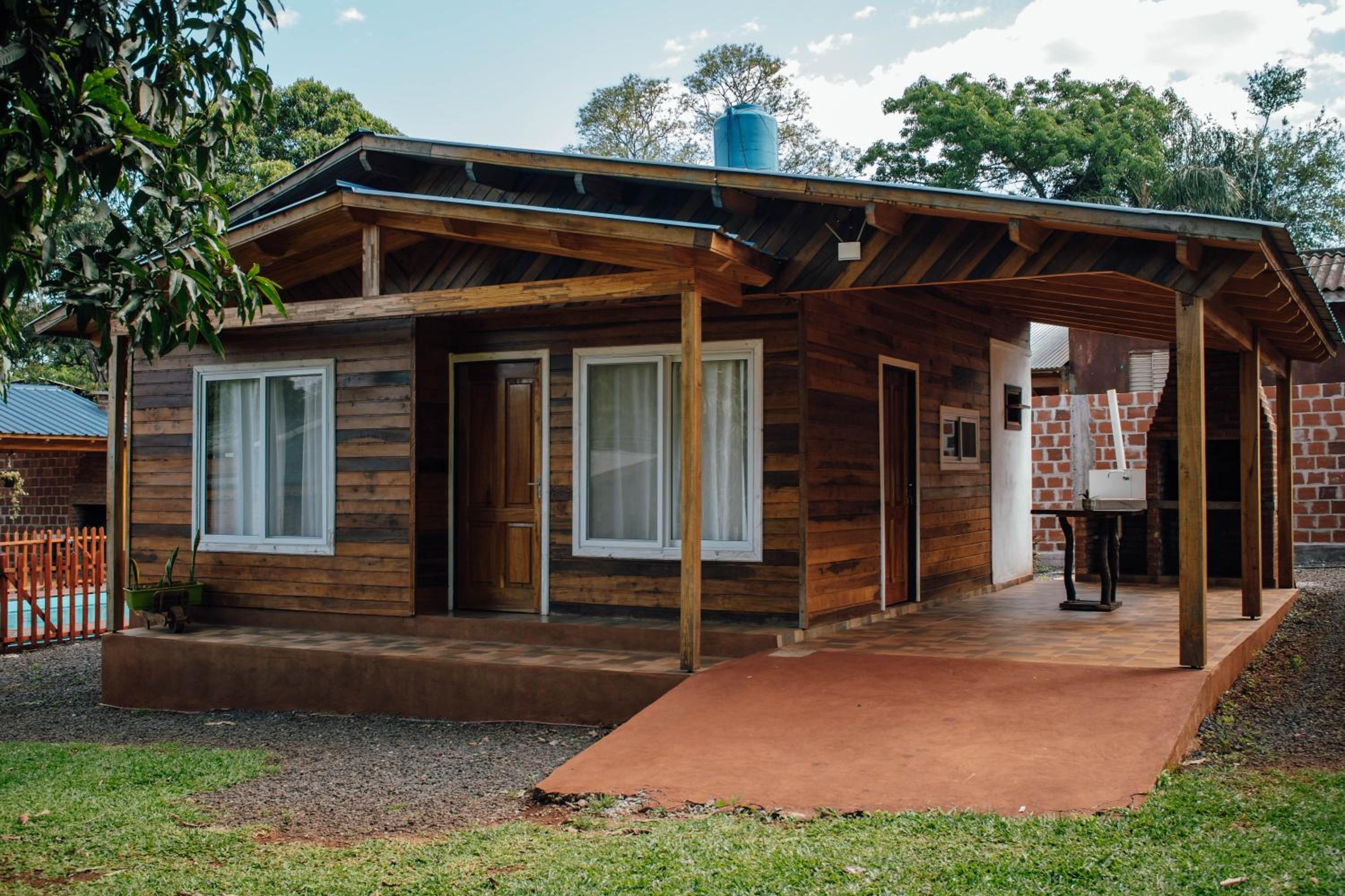 CABAÑAS LA AMISTAD