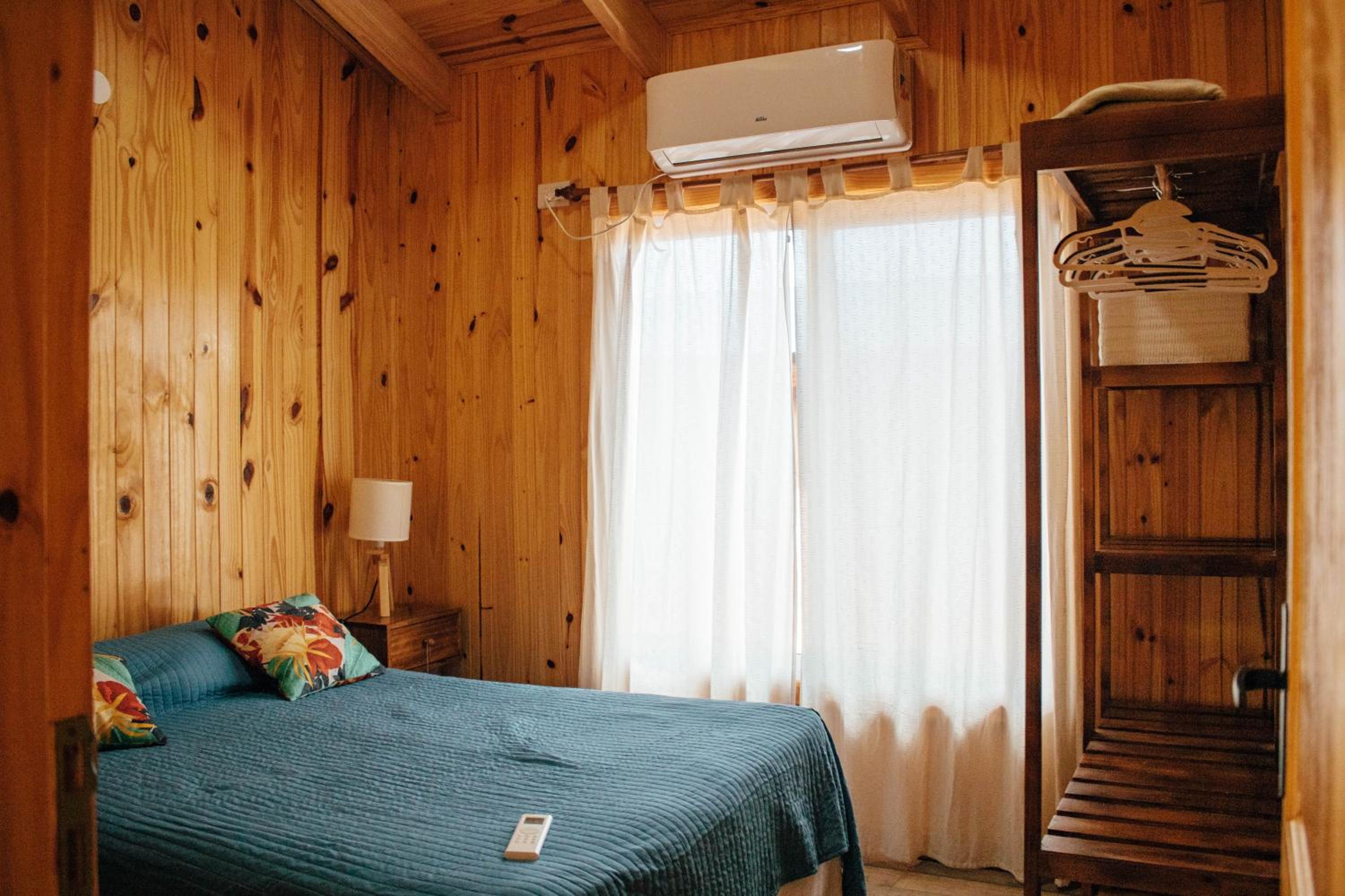 CABAÑAS LA AMISTAD