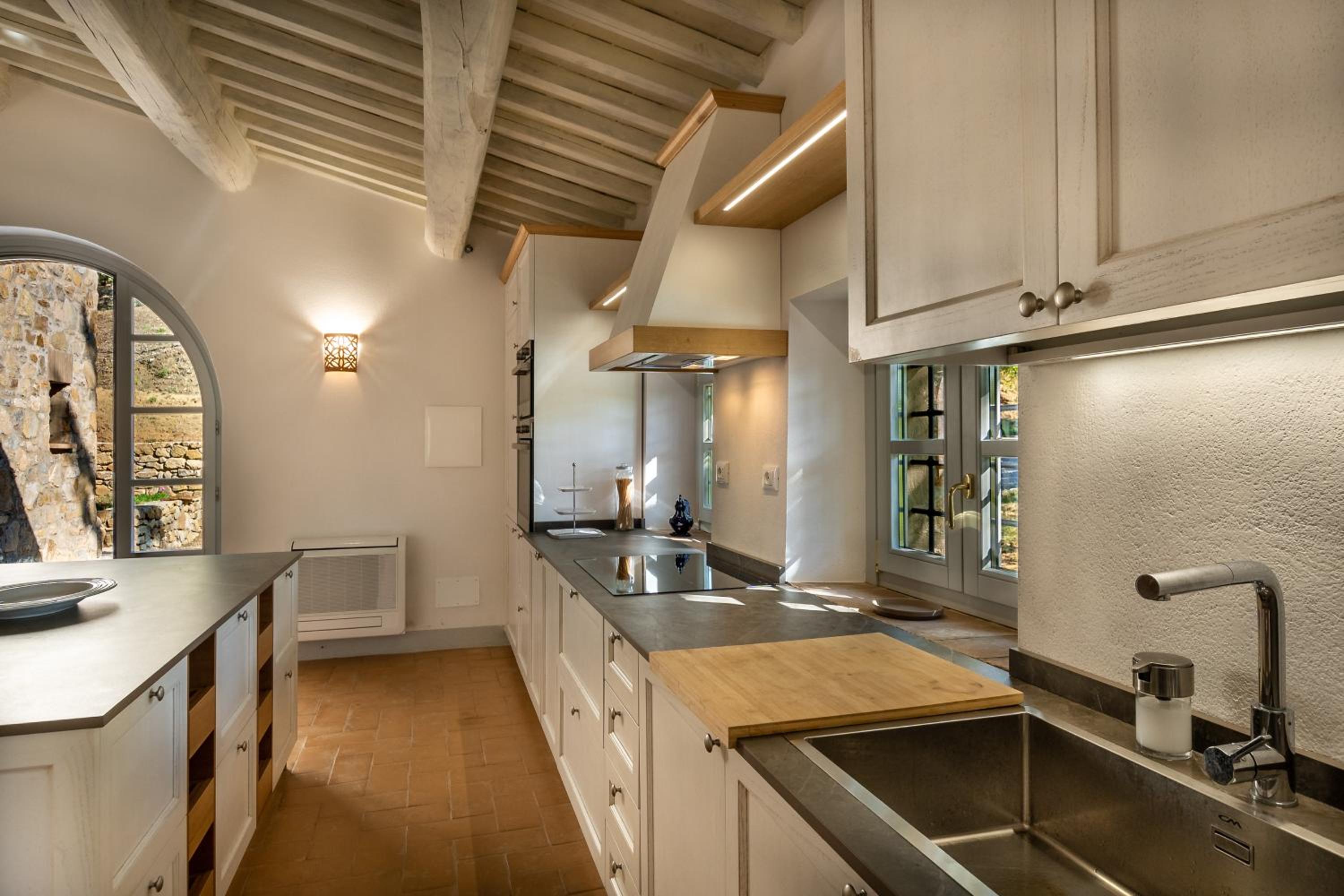 Villa Lucarella with pool, Air Con - San Casciano dei Bagni view 5