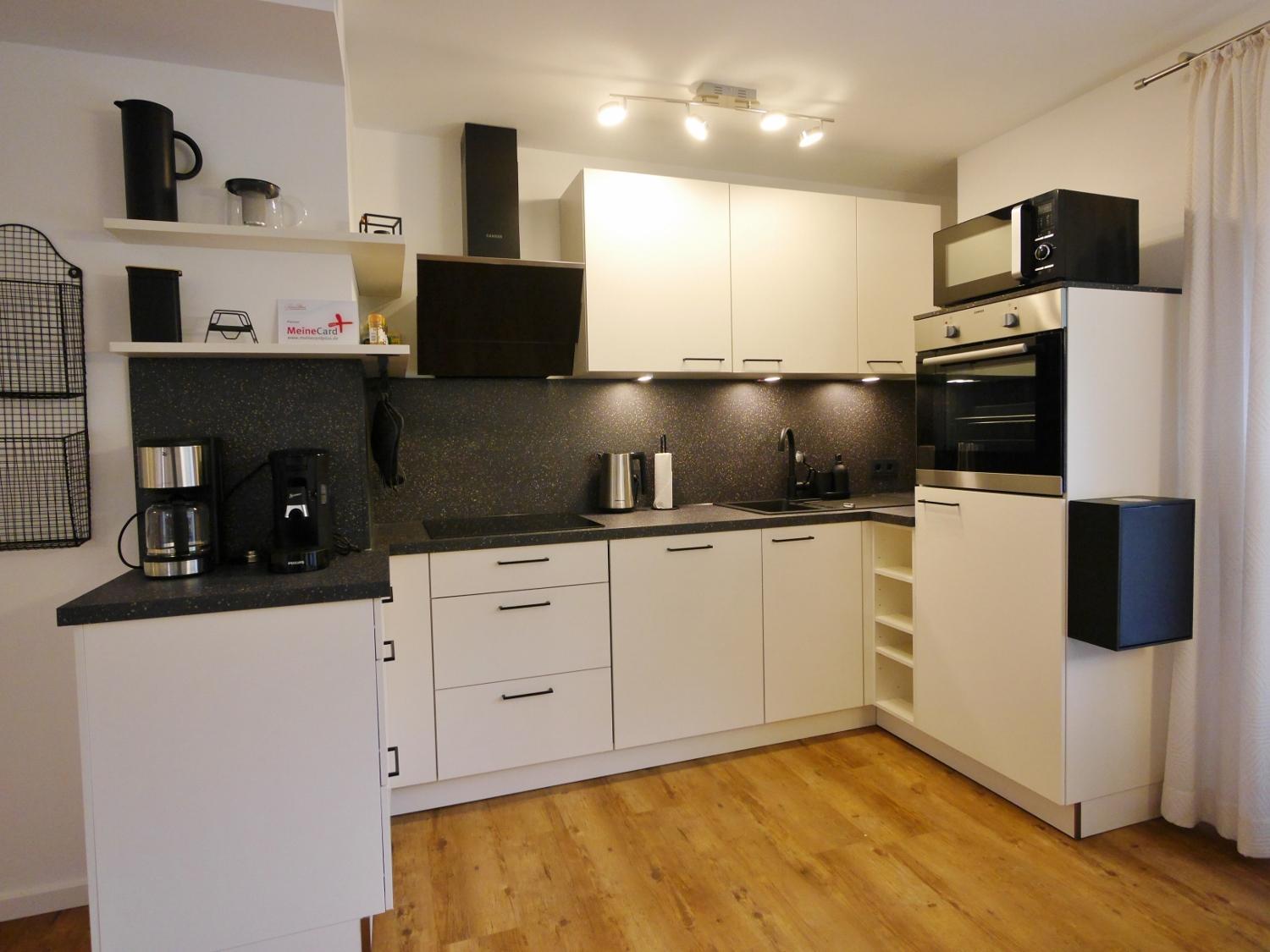 Upland Apartments - Fewo ZEITGEIST mit Garten, Grillhütte, Spielplatz und MeineCardPlus view 5