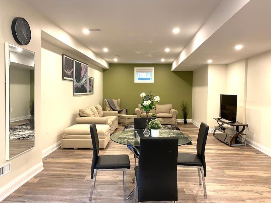 Beautiful Walk out Basement Apartment in Pickering near Beach