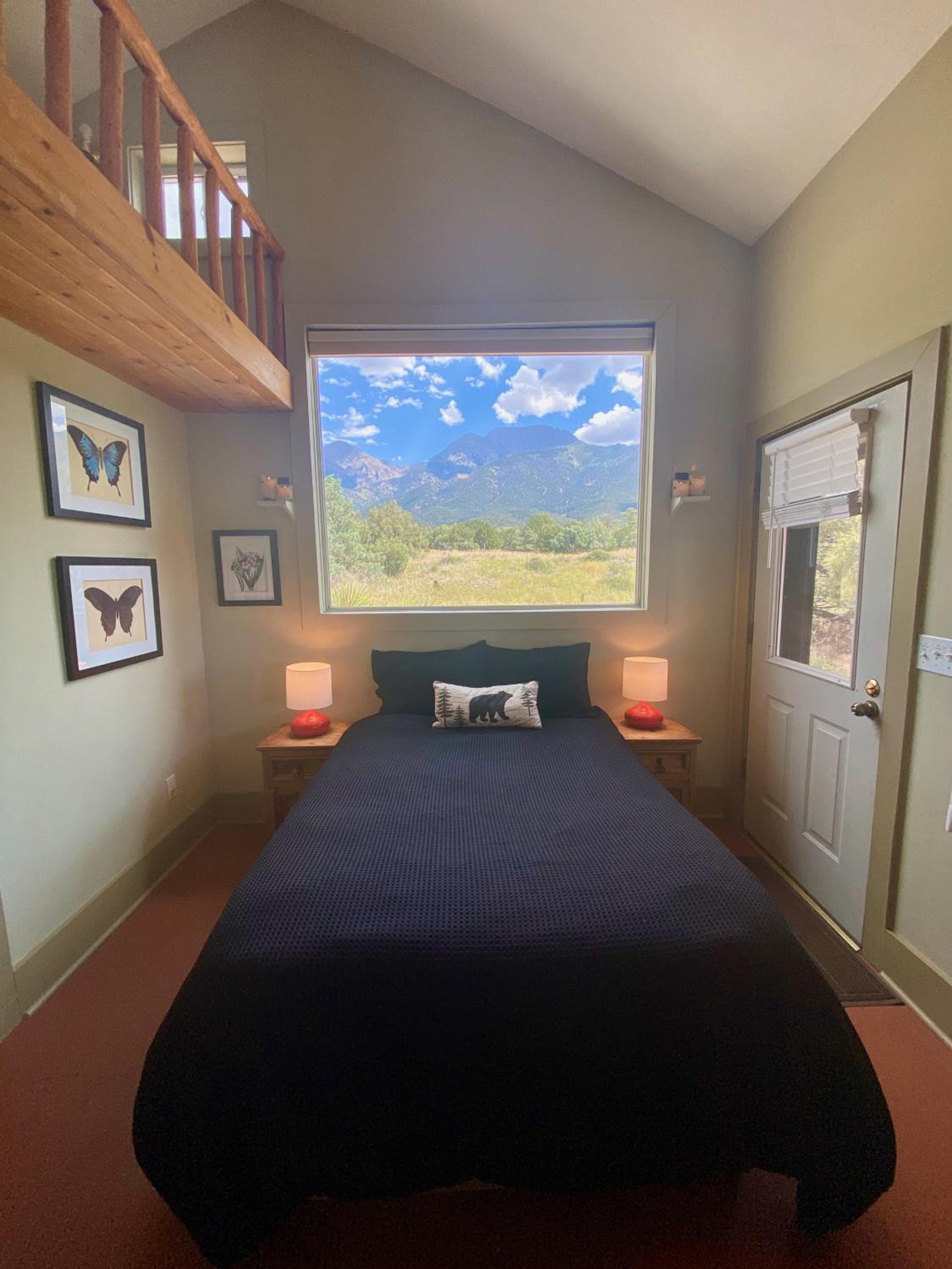 COZY PEACEFUL WILLOW CREEK CABIN view 3