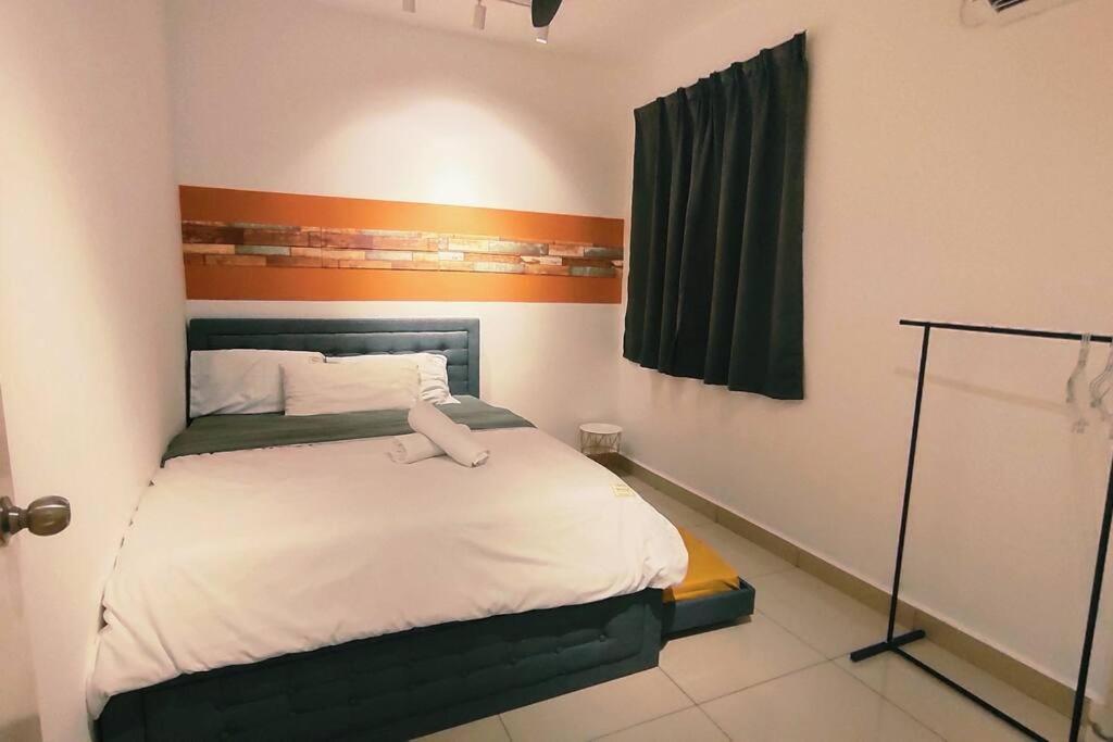 Kulai d putra suites beside ioiMall near JPO and Airport photo 5
