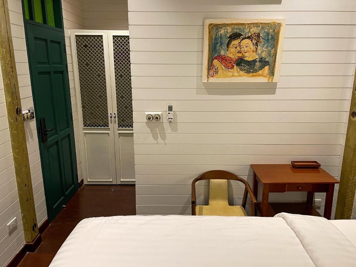 Priya Boutique House