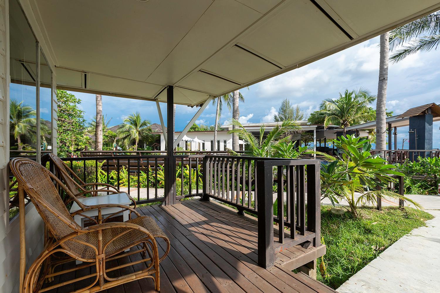 Nakara Long Beach Resort - SHA Extra Plus