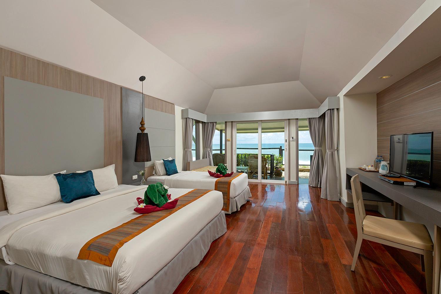 Nakara Long Beach Resort - SHA Extra Plus