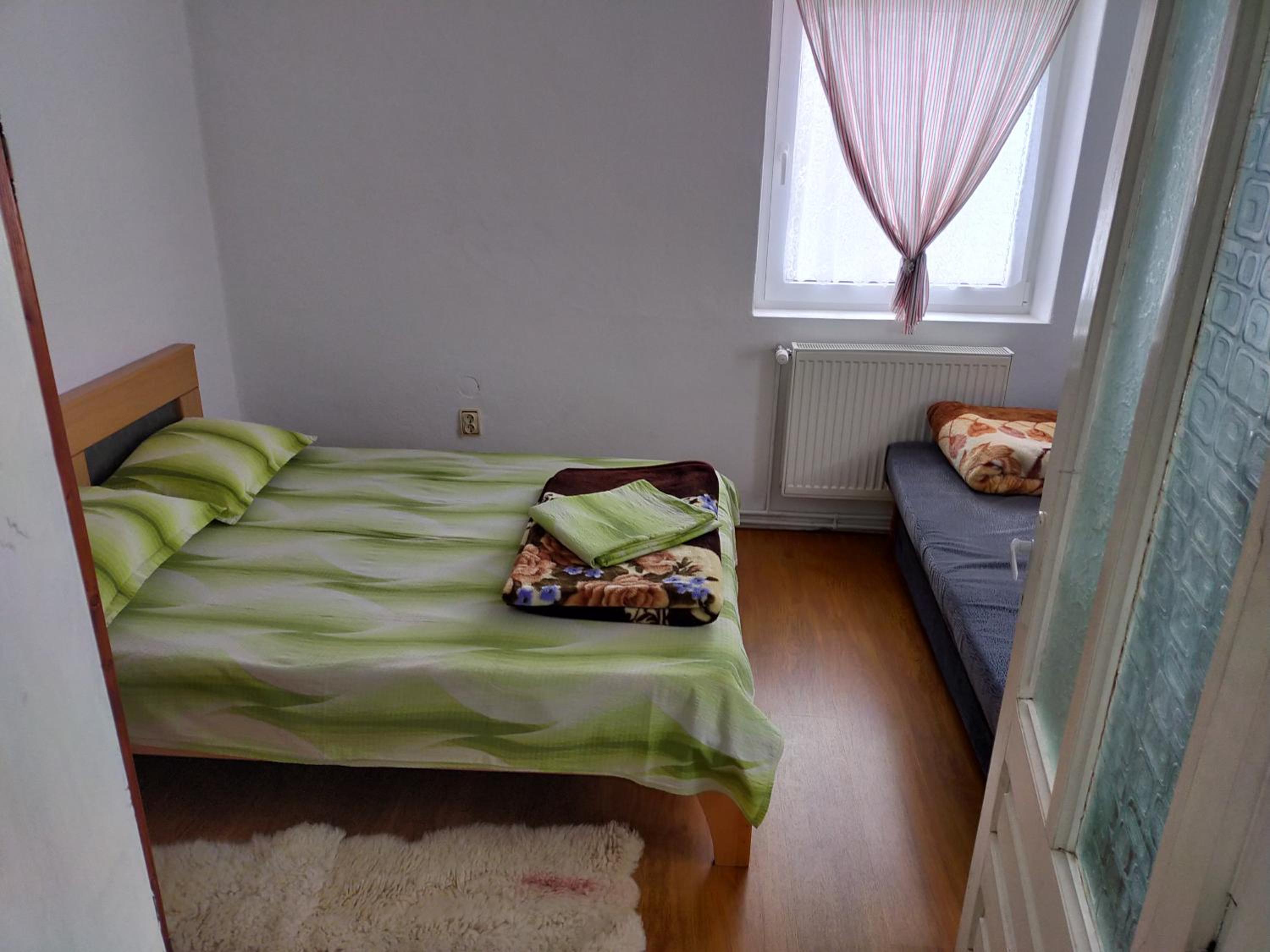 Photo 32