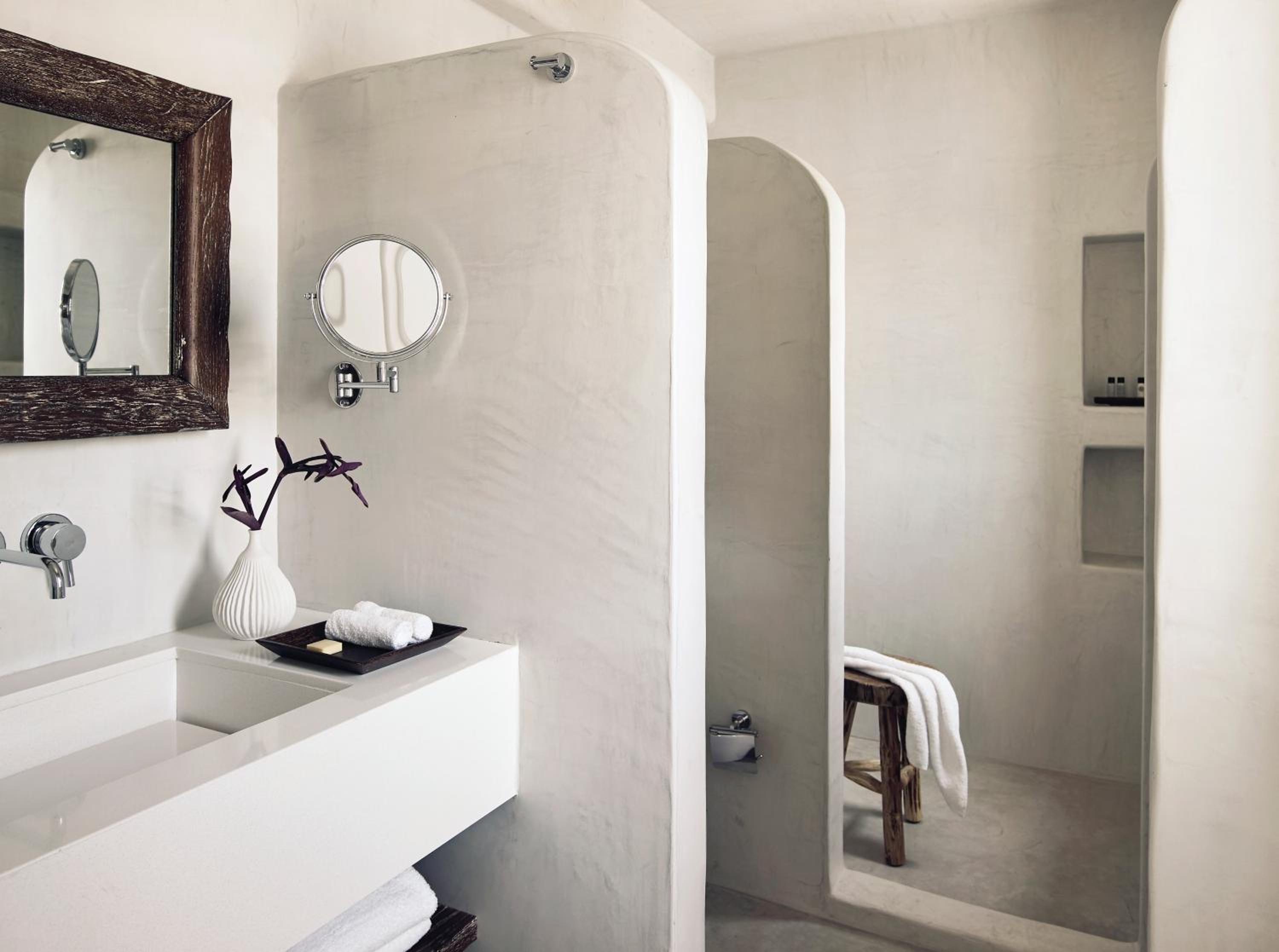Santo Pure Oia Suites & Villas 43