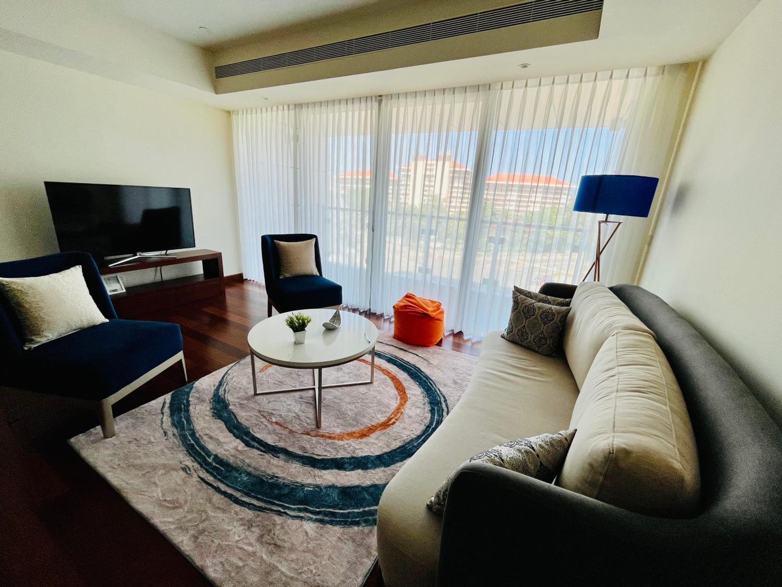 Cinnamon Life - Luxury 2 Bedroom Apartment.