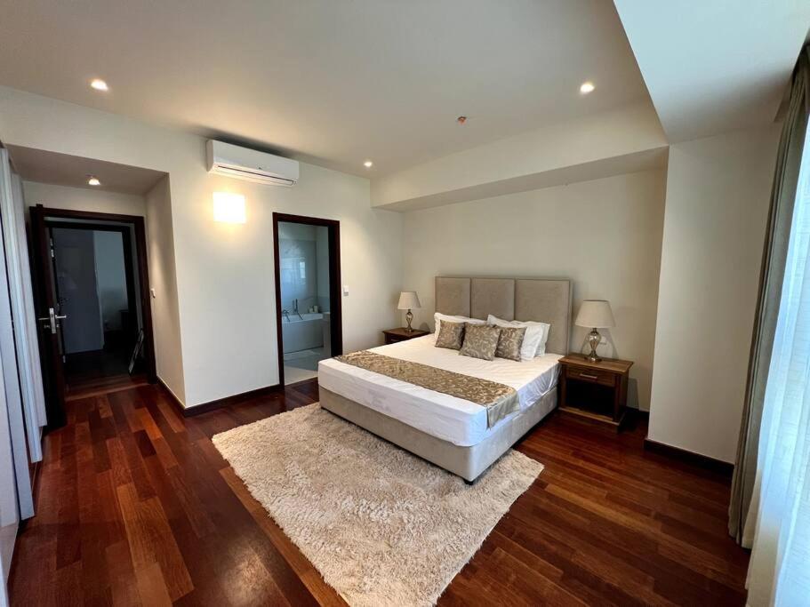 Cinnamon Life - Luxury 2 Bedroom Apartment.