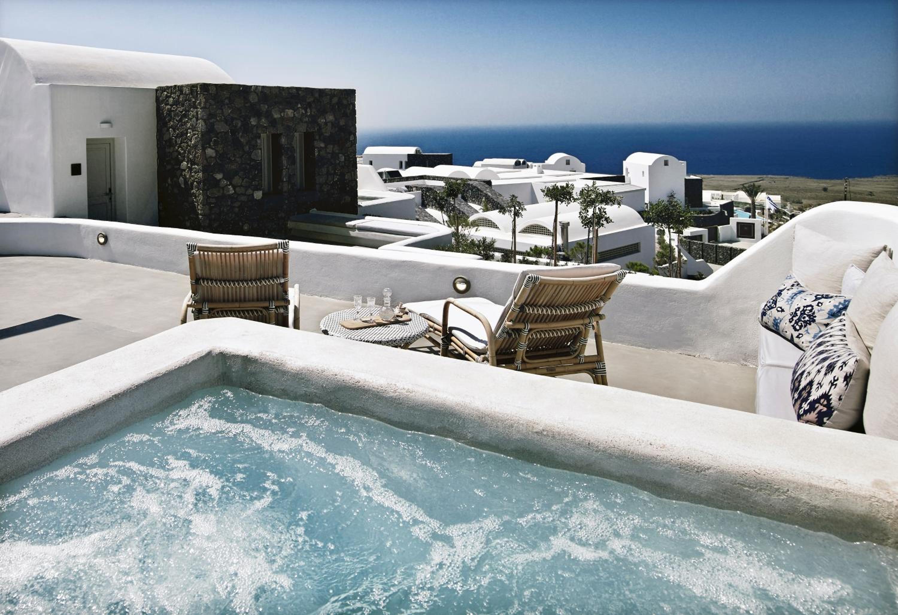 Santo Pure Oia Suites & Villas 32