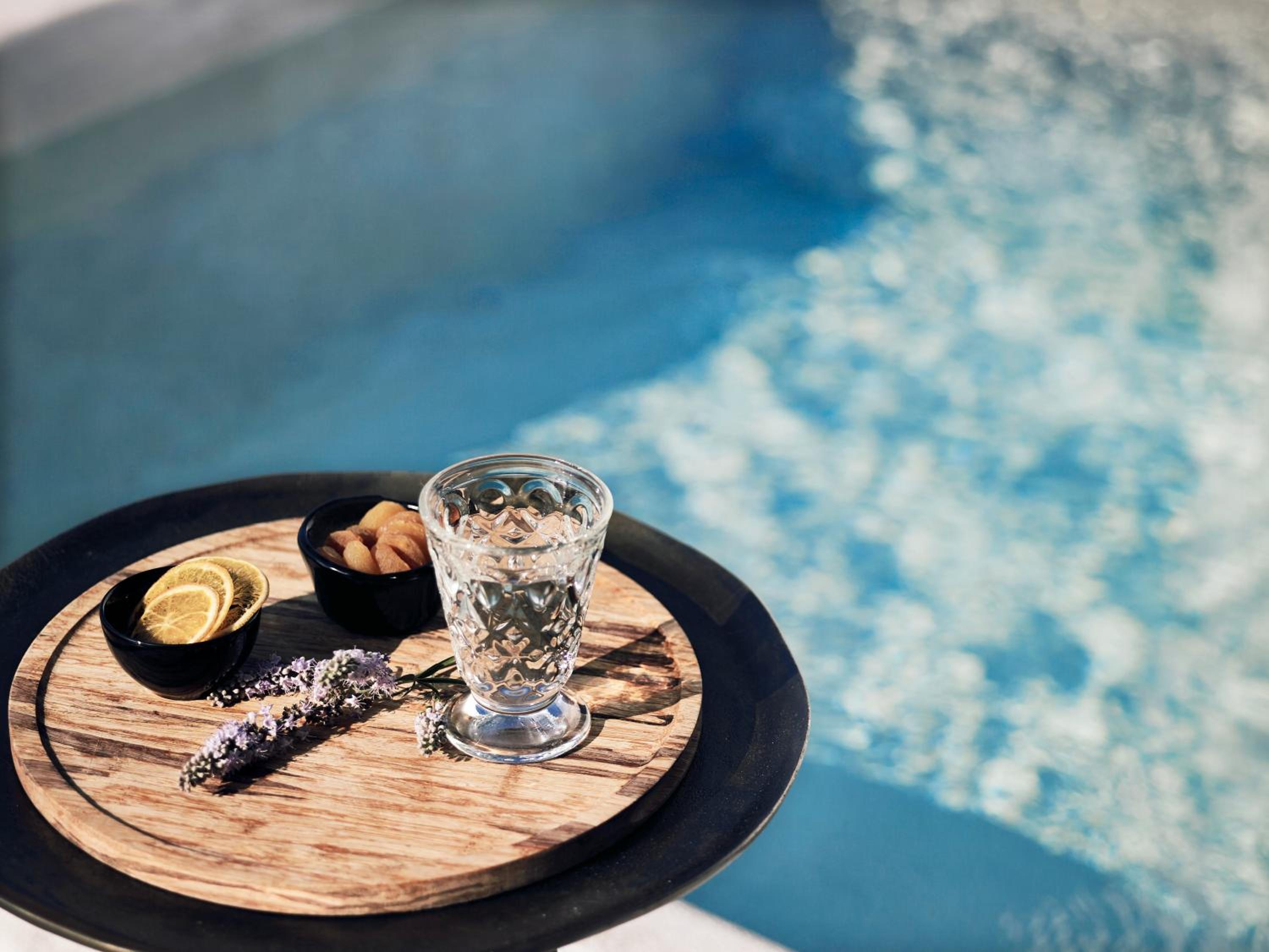 Santo Pure Oia Suites & Villas 85