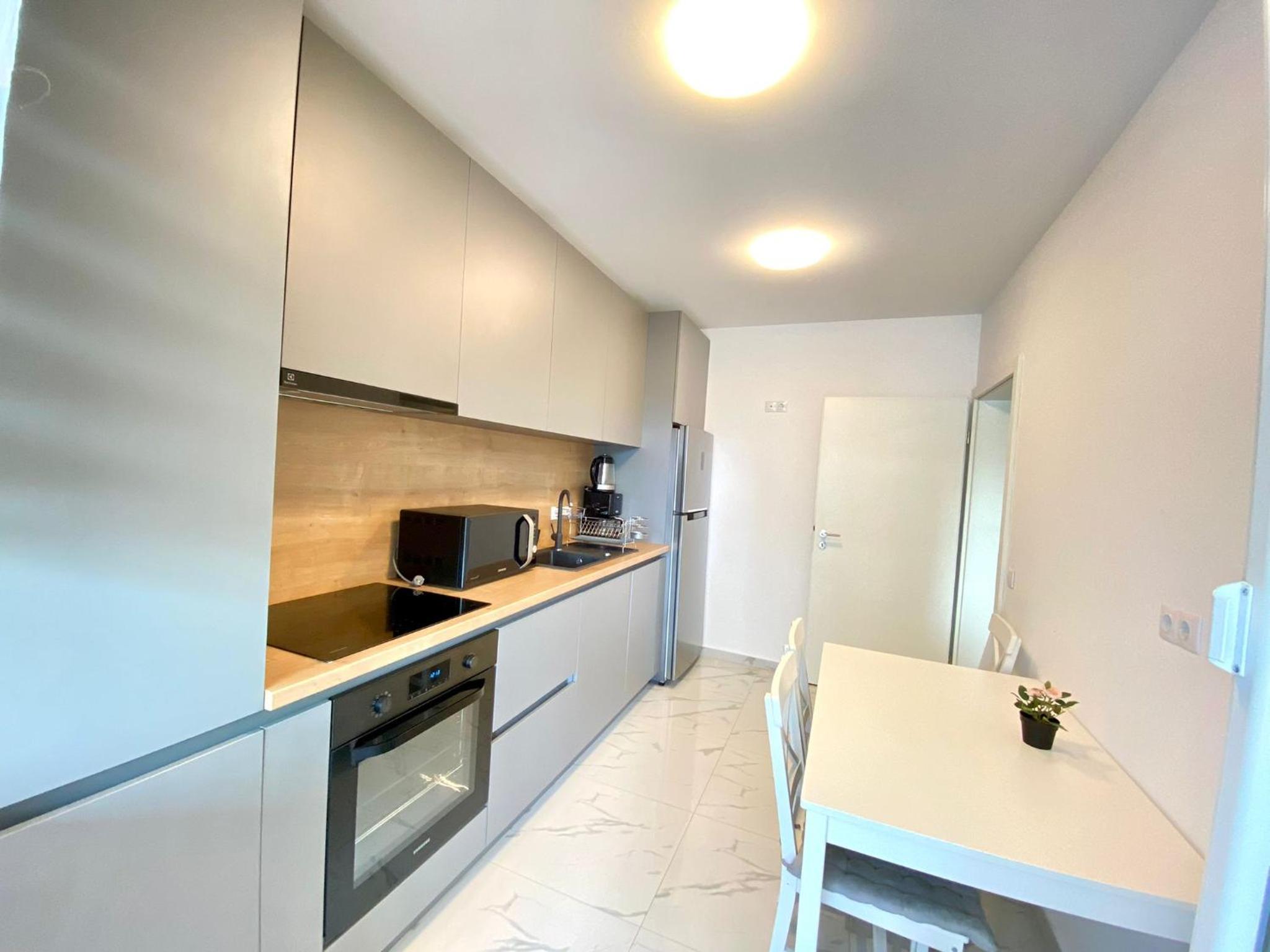 Hunyadi Luxury Kogalniceanu view 3