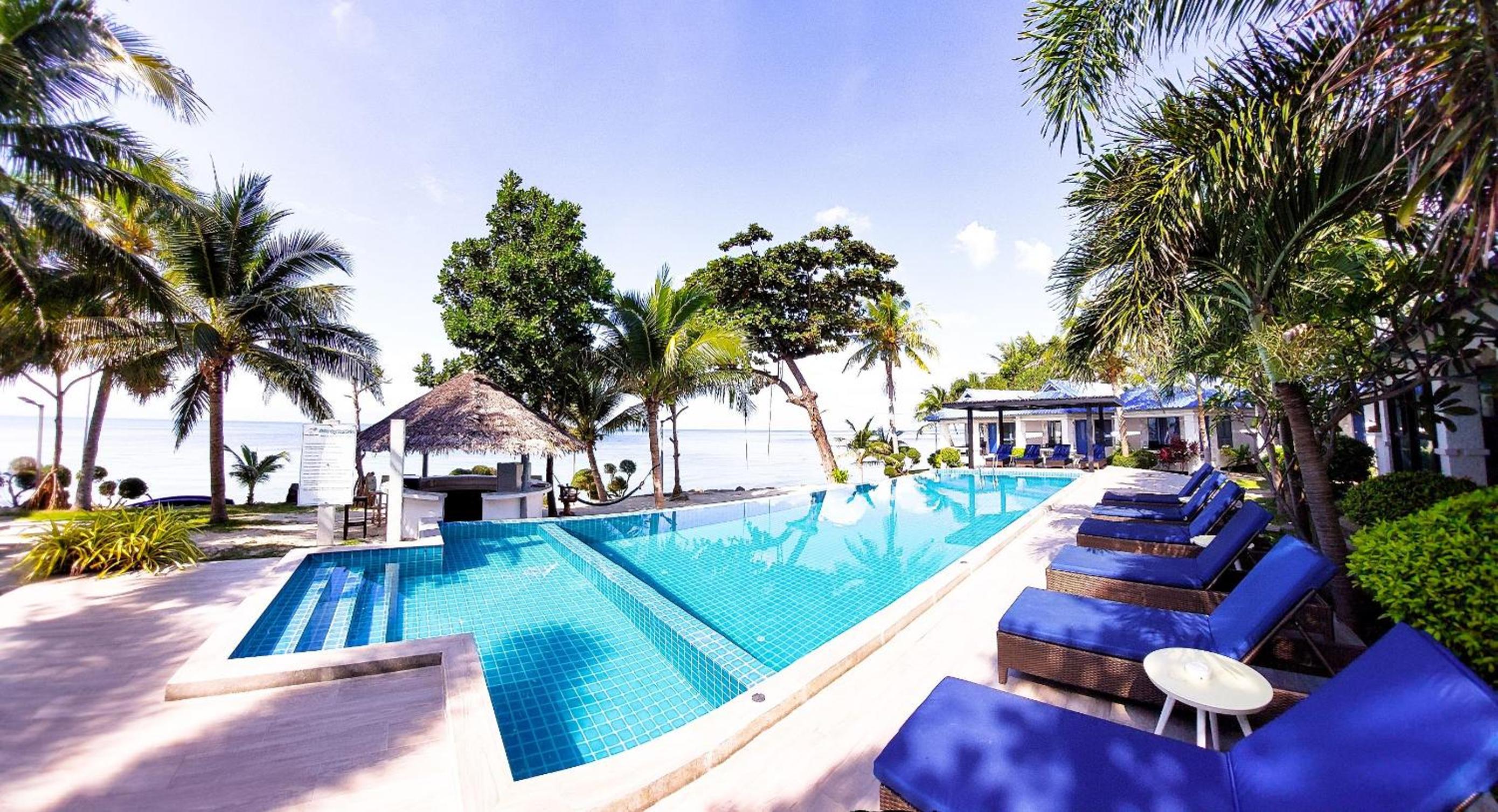 Sunset Beach Villas